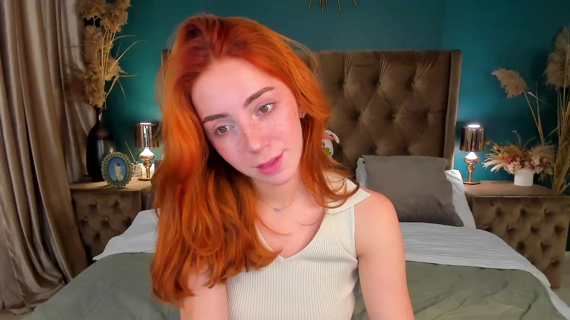 Gallery image thumbnail from ElsaYoung's myfreecams stream on, 08/20/2023, 12:56 image 2 of 20
