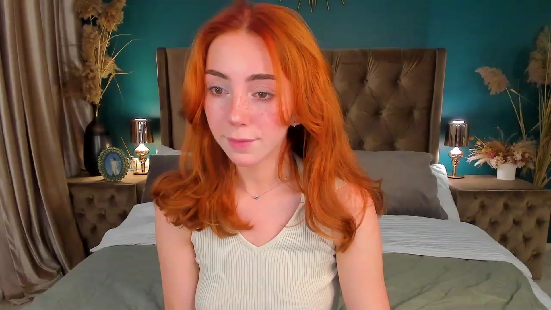 Gallery image thumbnail from ElsaYoung's myfreecams stream on, 08/20/2023, 12:56 image 1 of 20