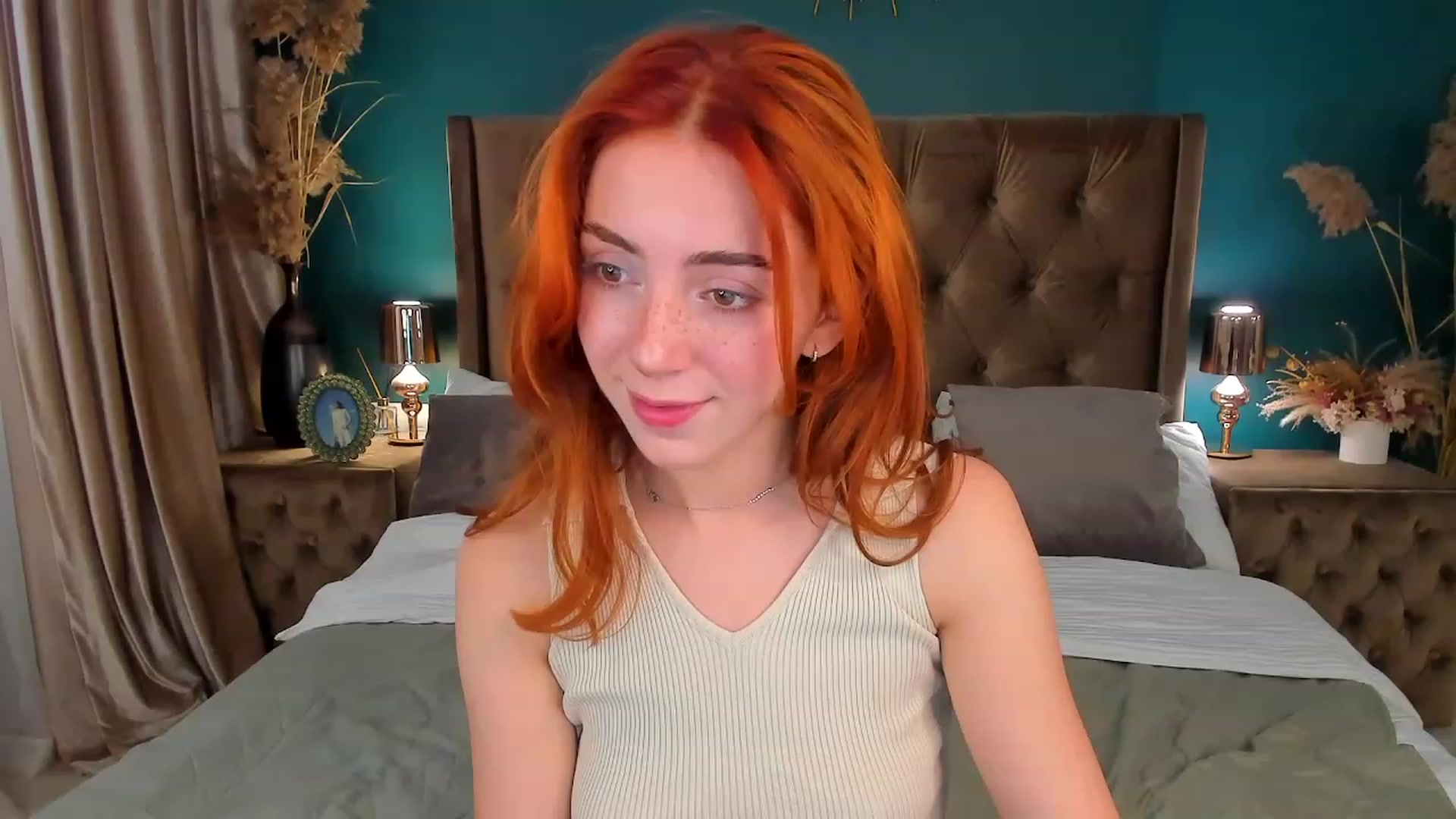 Gallery image thumbnail from ElsaYoung's myfreecams stream on, 08/20/2023, 13:30 image 7 of 20