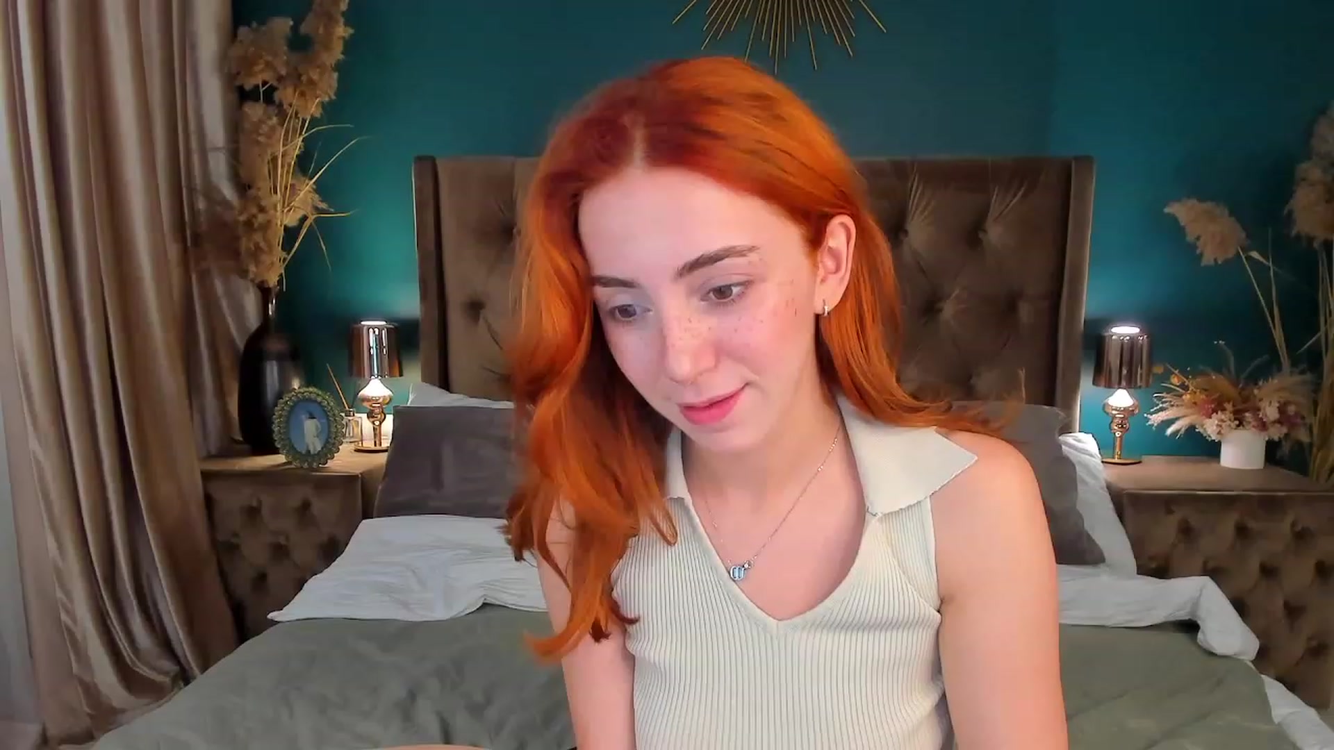 Gallery image thumbnail from ElsaYoung's myfreecams stream on, 08/20/2023, 14:47 image 4 of 20