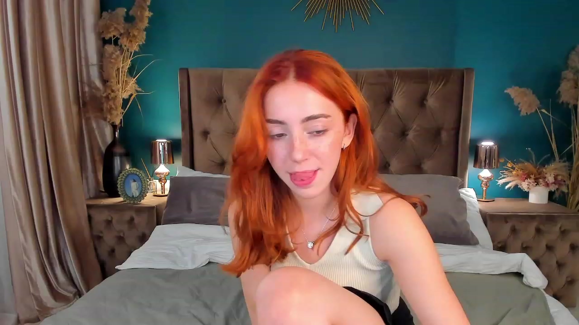 Gallery image thumbnail from ElsaYoung's myfreecams stream on, 08/20/2023, 14:47 image 20 of 20
