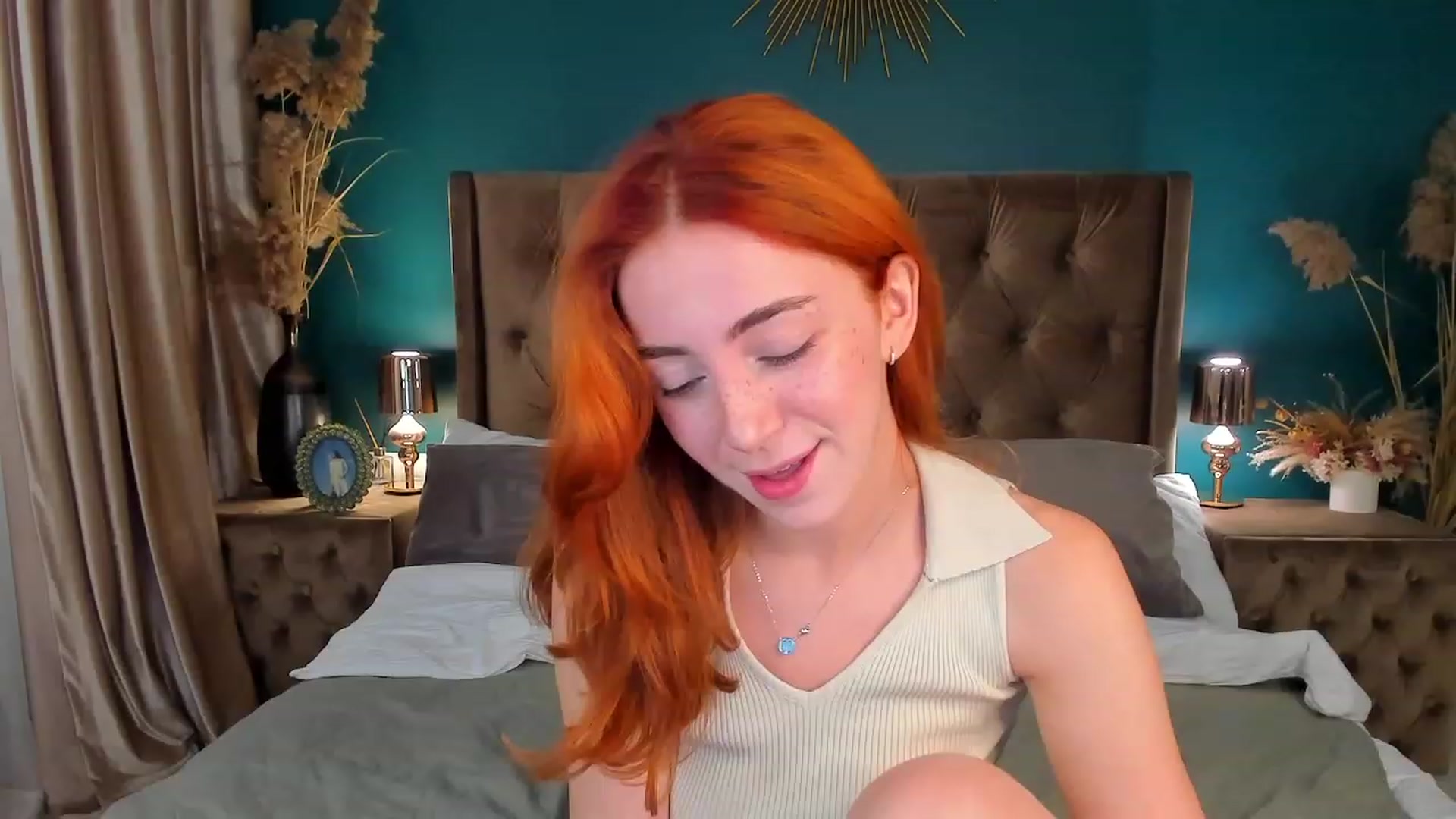 Gallery image thumbnail from ElsaYoung's myfreecams stream on, 08/20/2023, 14:47 image 7 of 20