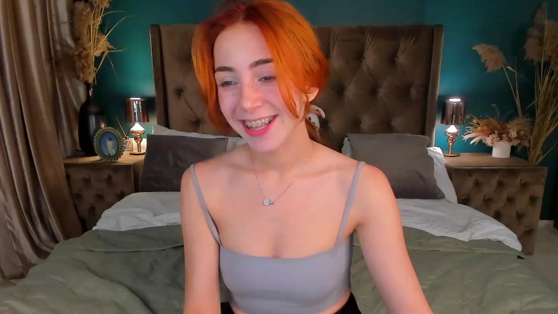 Gallery image thumbnail from ElsaYoung's myfreecams stream on, 08/20/2023, 16:01 image 11 of 20