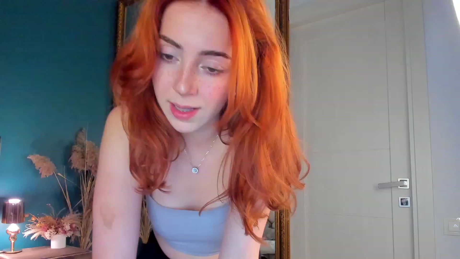 Gallery image thumbnail from ElsaYoung's myfreecams stream on, 08/20/2023, 17:28 image 6 of 20