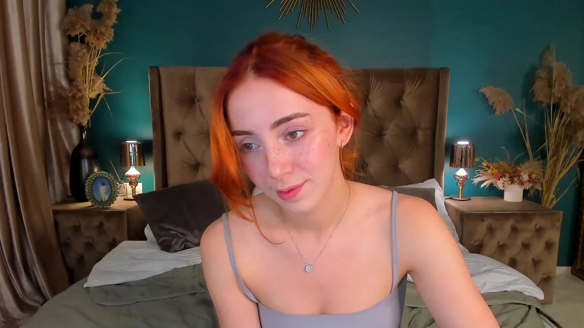 Gallery image thumbnail from ElsaYoung's myfreecams stream on, 08/20/2023, 17:28 image 15 of 20