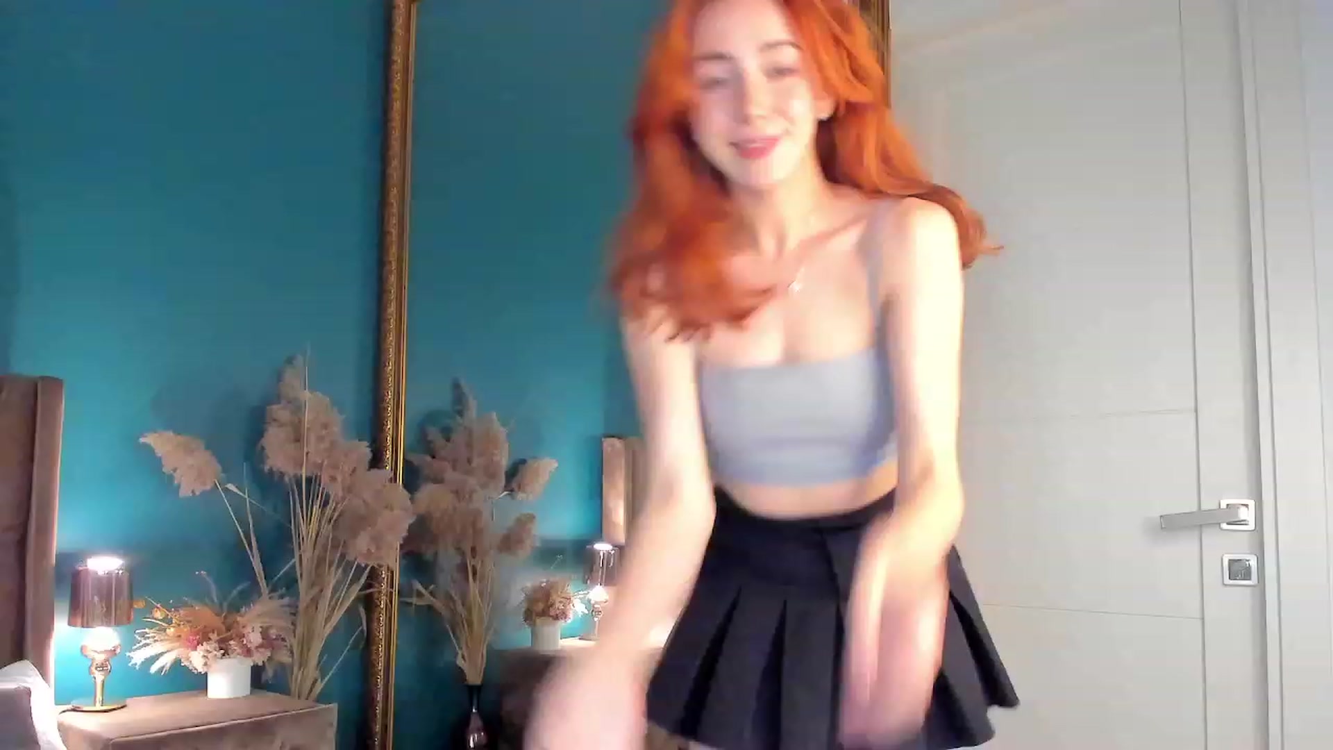 Gallery image thumbnail from ElsaYoung's myfreecams stream on, 08/20/2023, 17:28 image 17 of 20