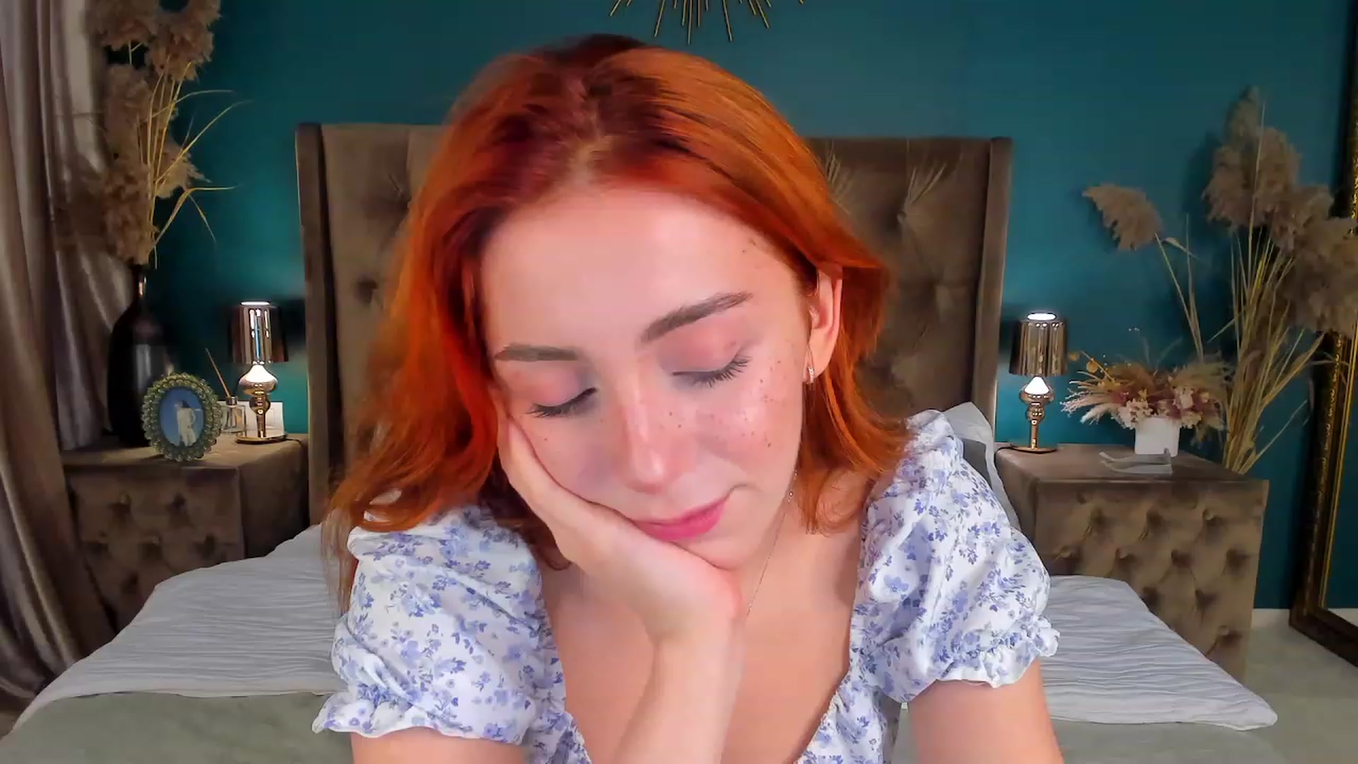 Gallery image thumbnail from ElsaYoung's myfreecams stream on, 08/22/2023, 13:02 image 7 of 20