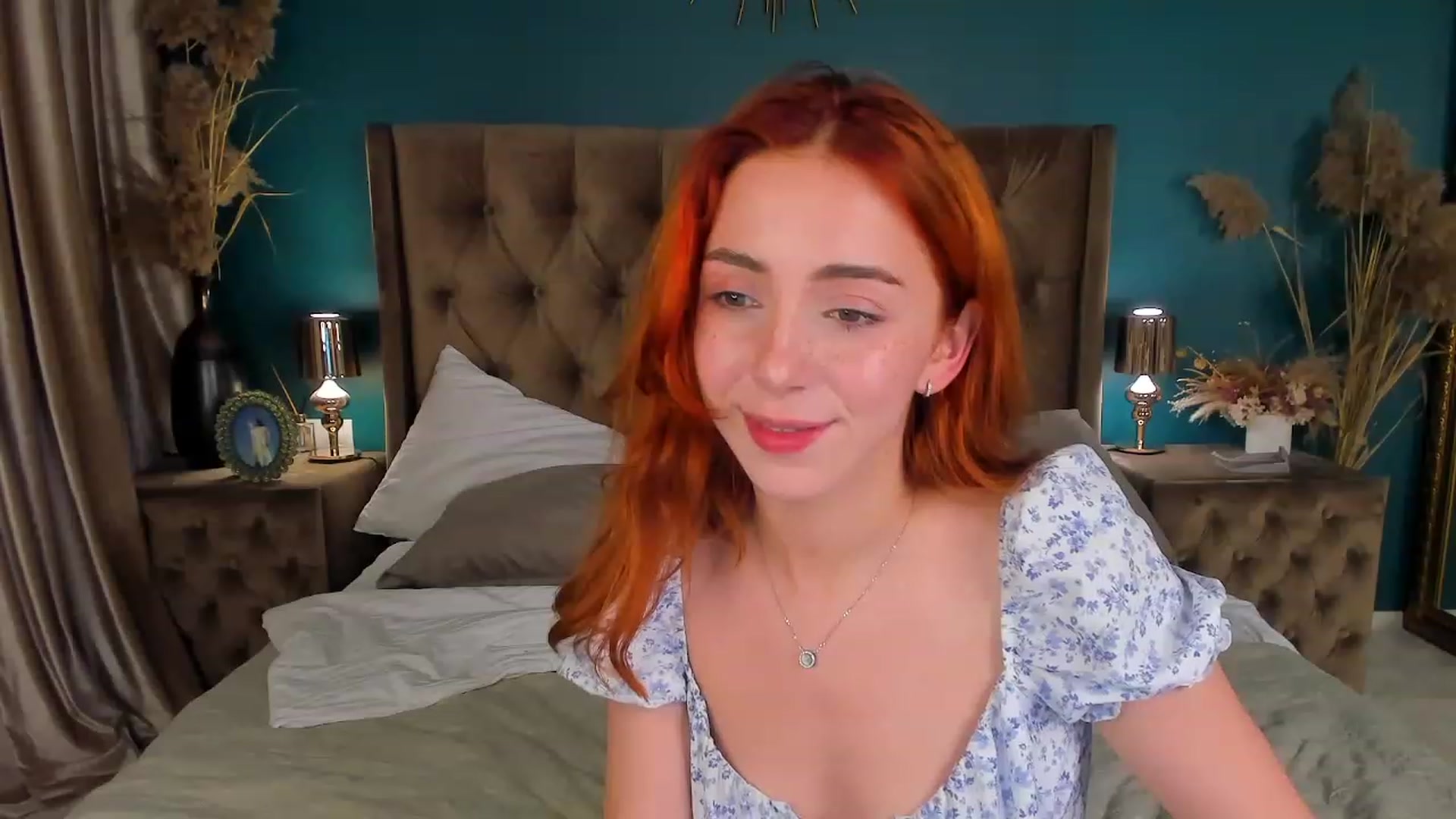 Gallery image thumbnail from ElsaYoung's myfreecams stream on, 08/22/2023, 19:11 image 18 of 20
