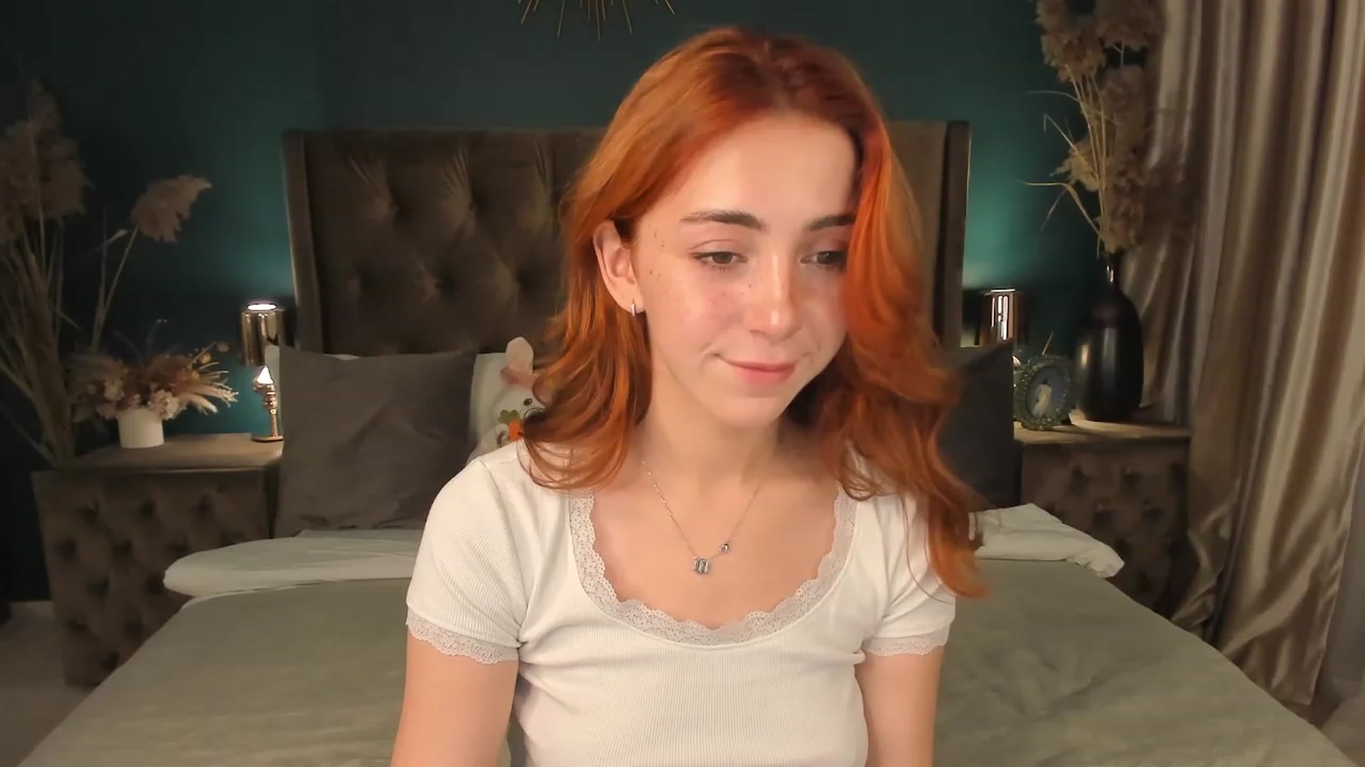 Gallery image thumbnail from ElsaYoung's myfreecams stream on, 08/24/2023, 13:40 image 2 of 20