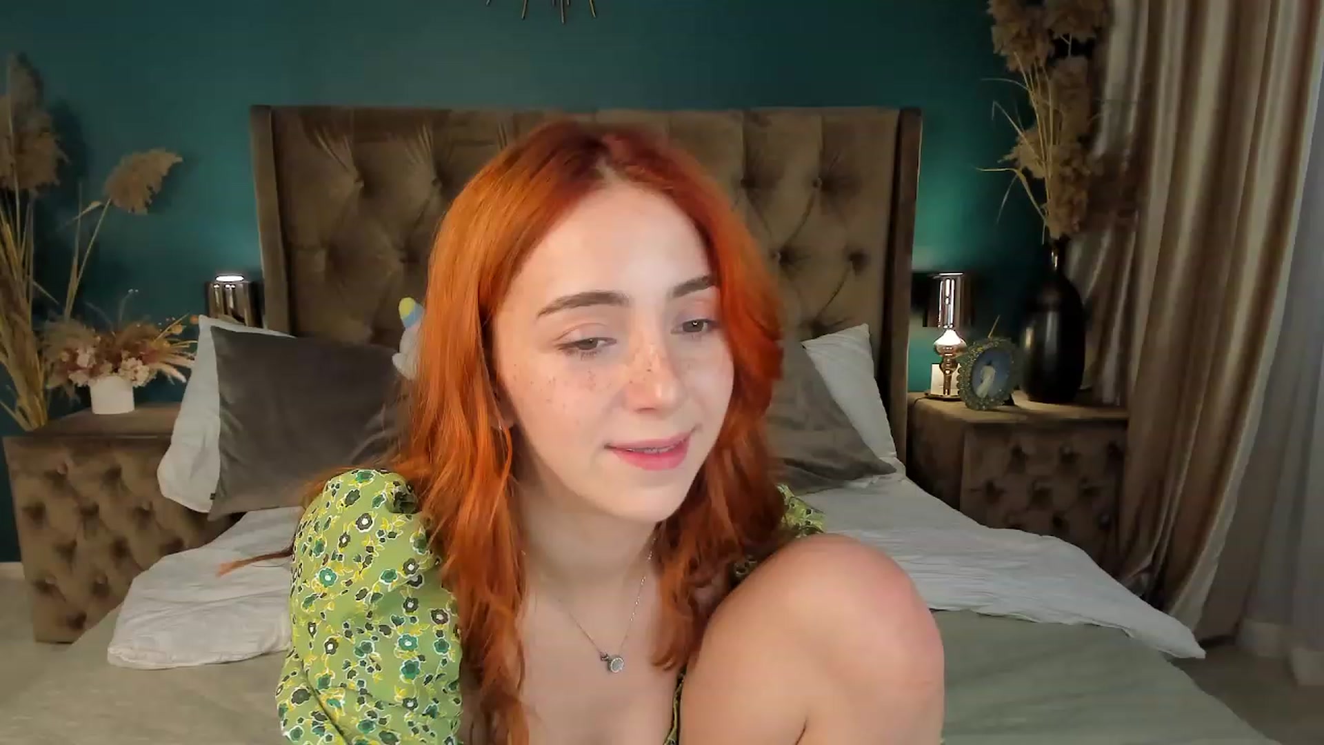 Gallery image thumbnail from ElsaYoung's myfreecams stream on, 08/26/2023, 10:53 image 14 of 20