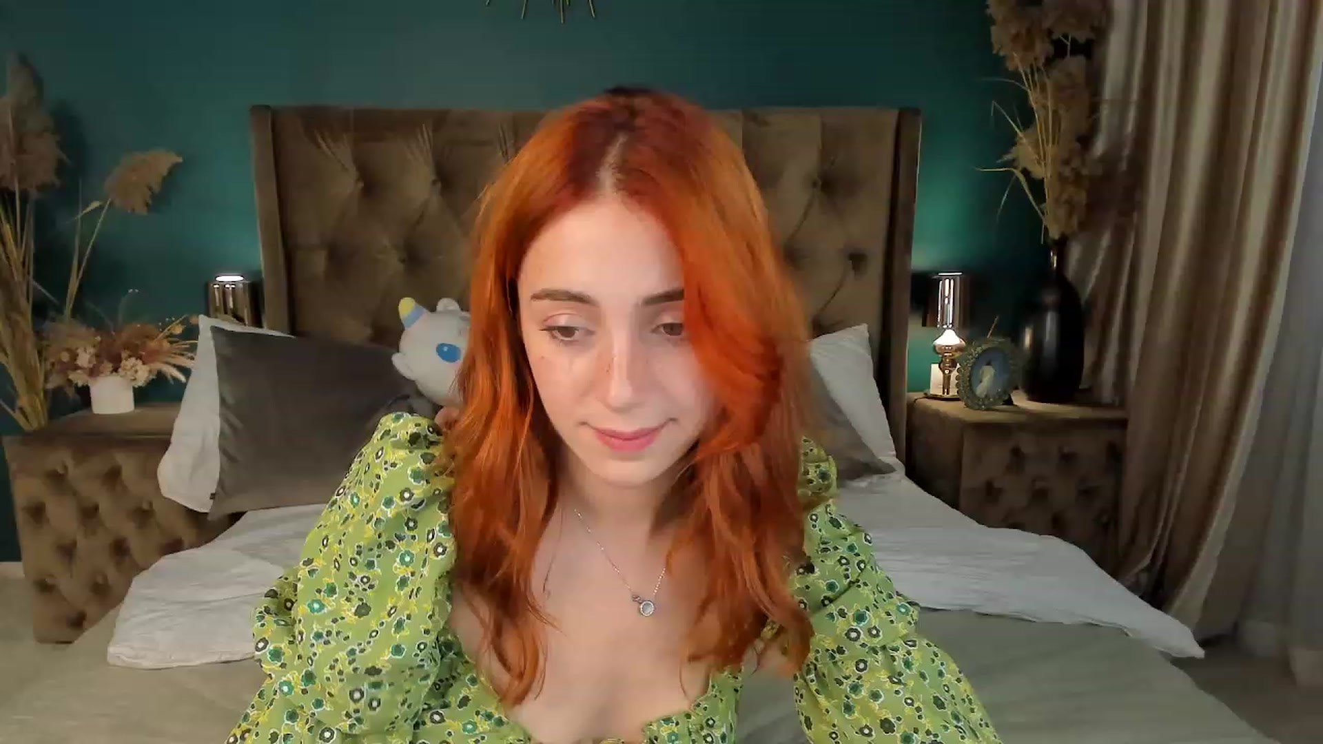 Gallery image thumbnail from ElsaYoung's myfreecams stream on, 08/26/2023, 10:53 image 10 of 20