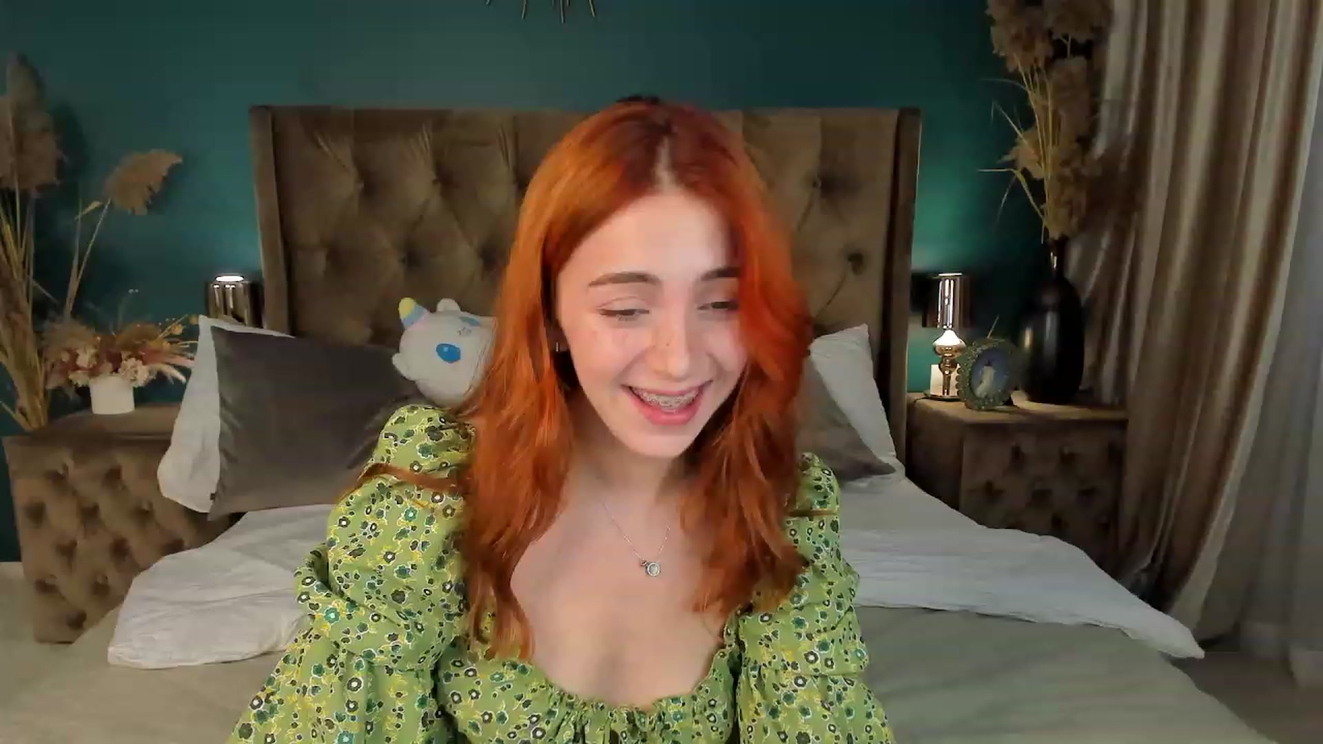 Gallery image thumbnail from ElsaYoung's myfreecams stream on, 08/26/2023, 10:53 image 7 of 20