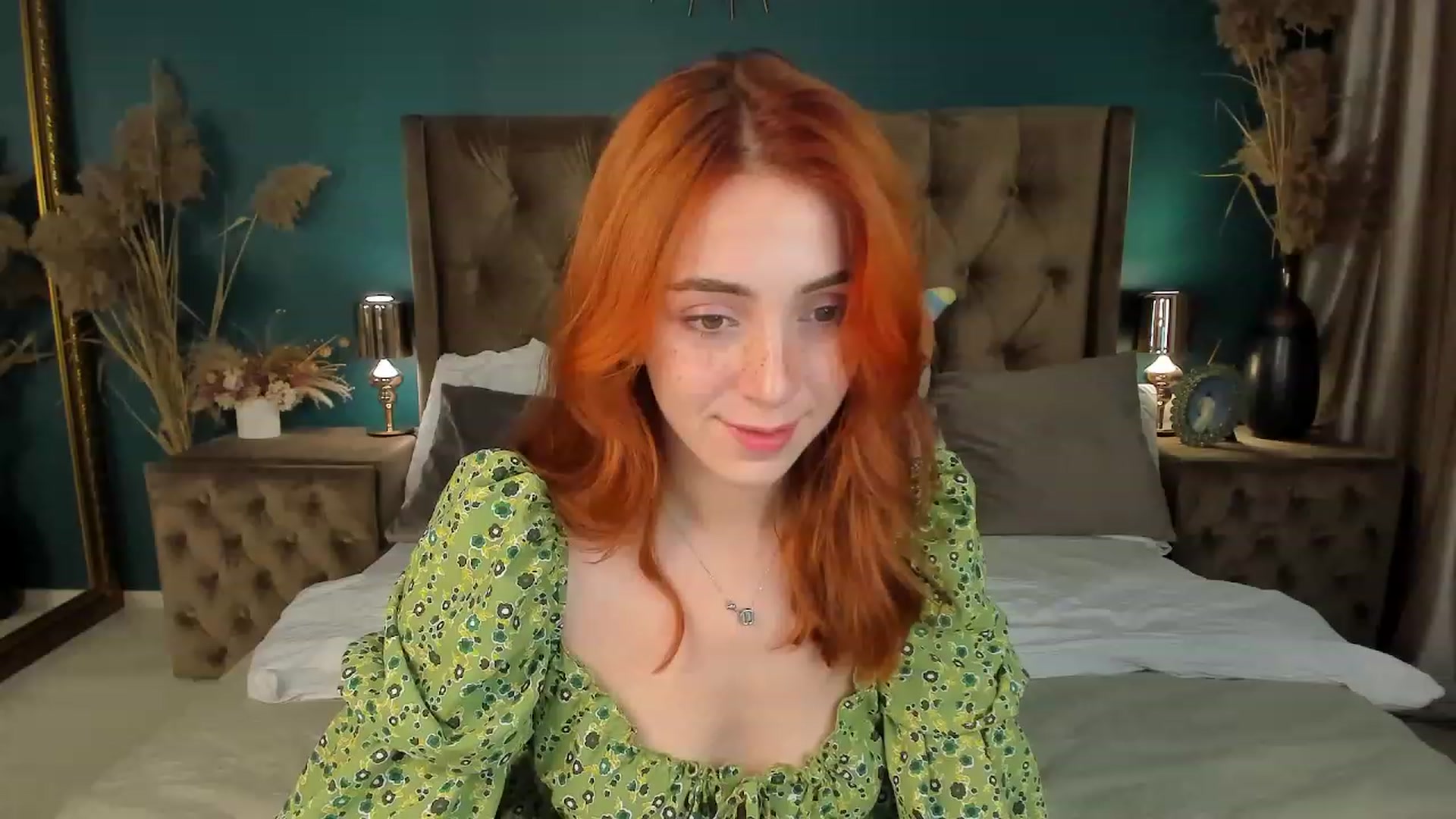 Gallery image thumbnail from ElsaYoung's myfreecams stream on, 08/26/2023, 12:39 image 6 of 20
