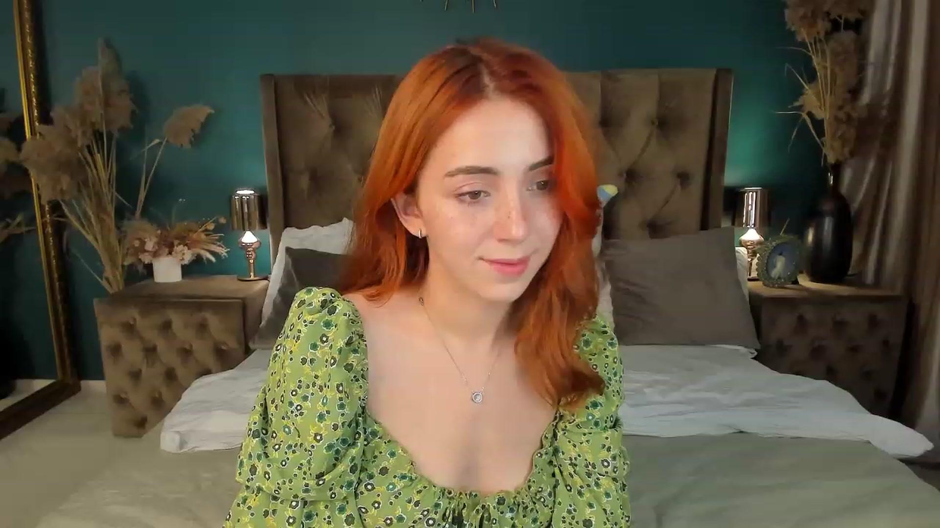 Gallery image thumbnail from ElsaYoung's myfreecams stream on, 08/26/2023, 12:39 image 13 of 20