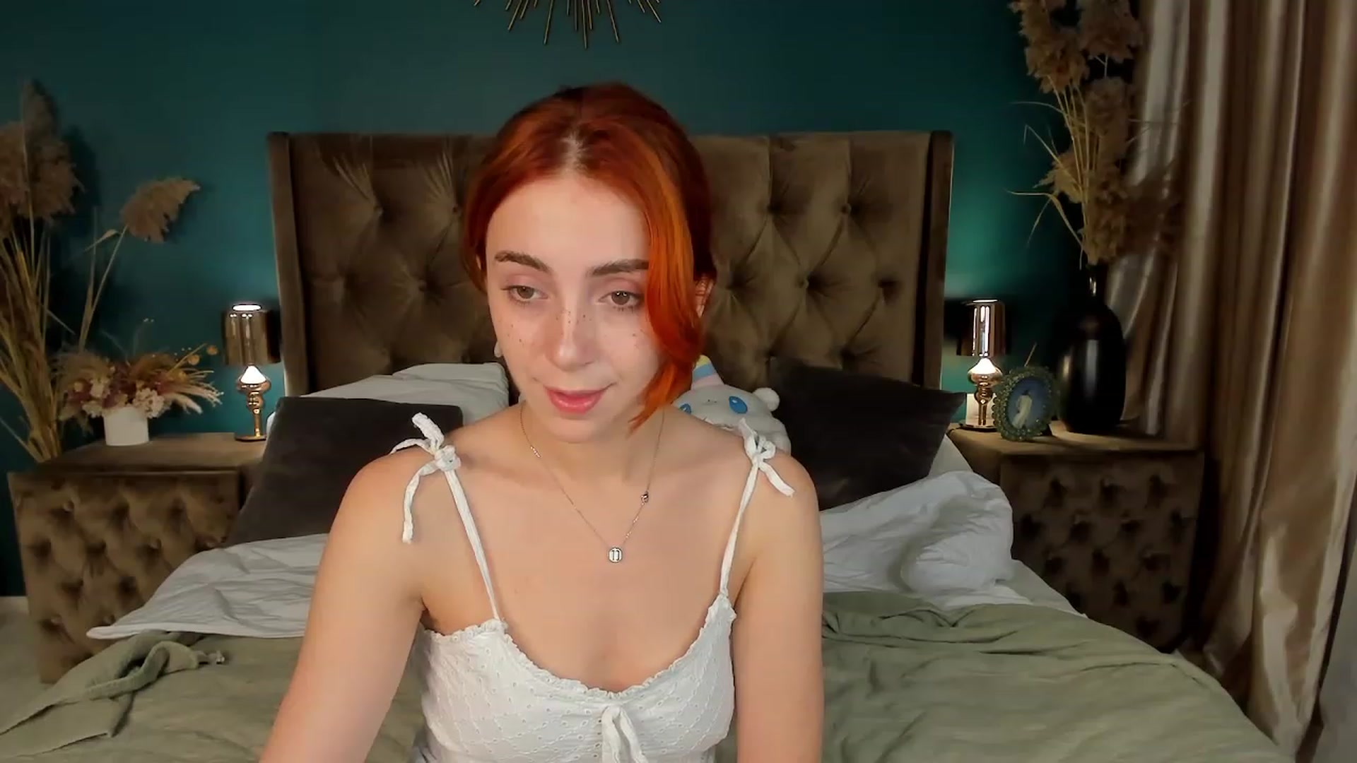 Gallery image thumbnail from ElsaYoung's myfreecams stream on, 08/27/2023, 16:26 image 18 of 20