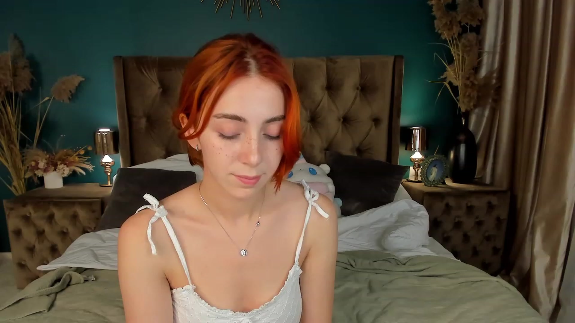 Gallery image thumbnail from ElsaYoung's myfreecams stream on, 08/27/2023, 16:26 image 19 of 20