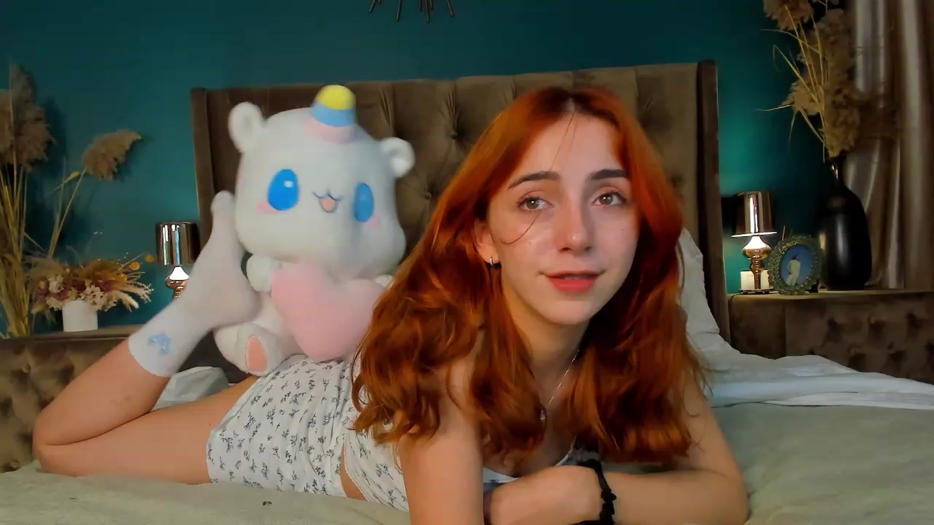 Gallery image thumbnail from ElsaYoung's myfreecams stream on, 09/02/2023, 11:01 image 17 of 20