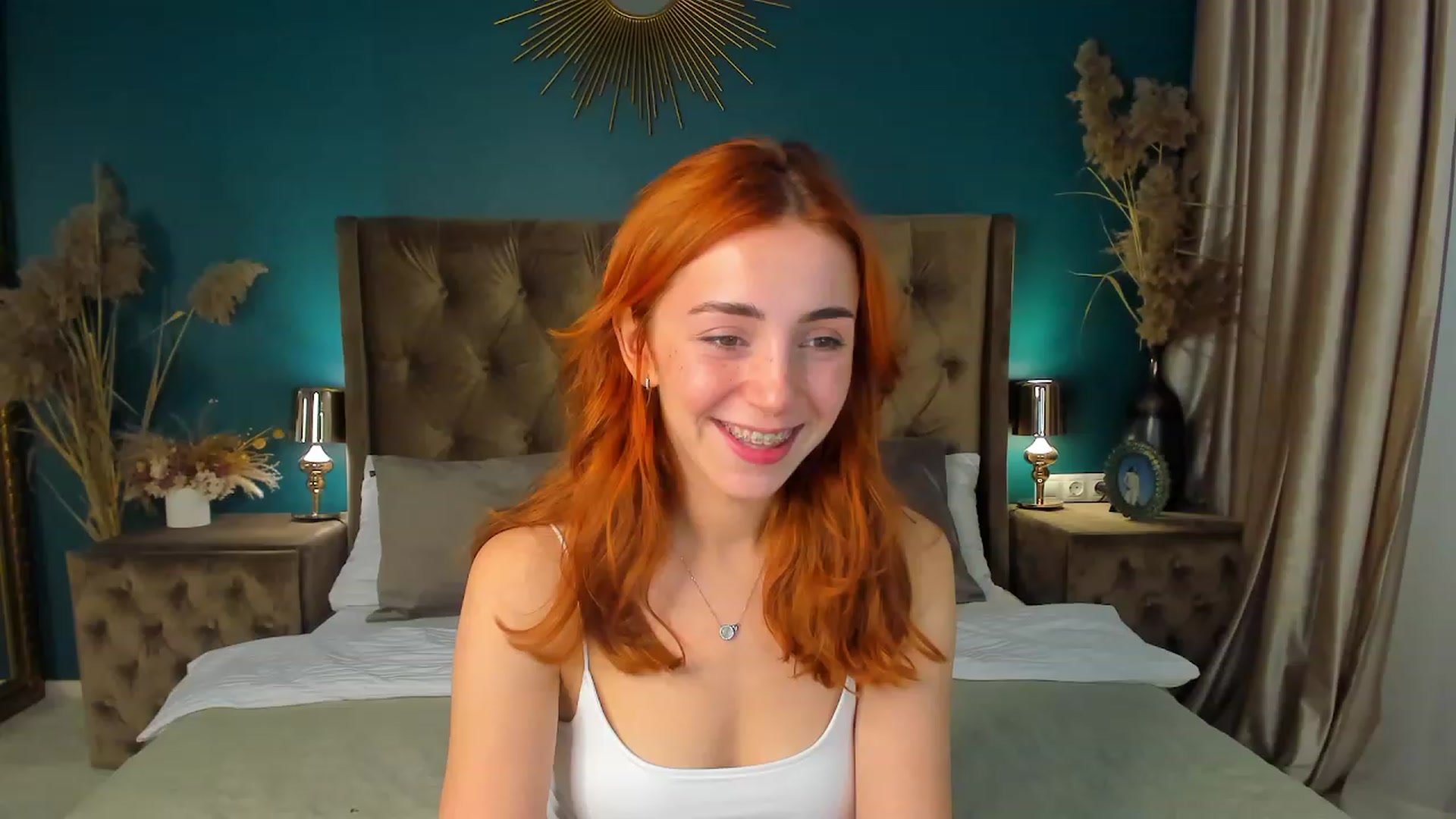 Gallery image thumbnail from ElsaYoung's myfreecams stream on, 09/09/2023, 13:24 image 15 of 20