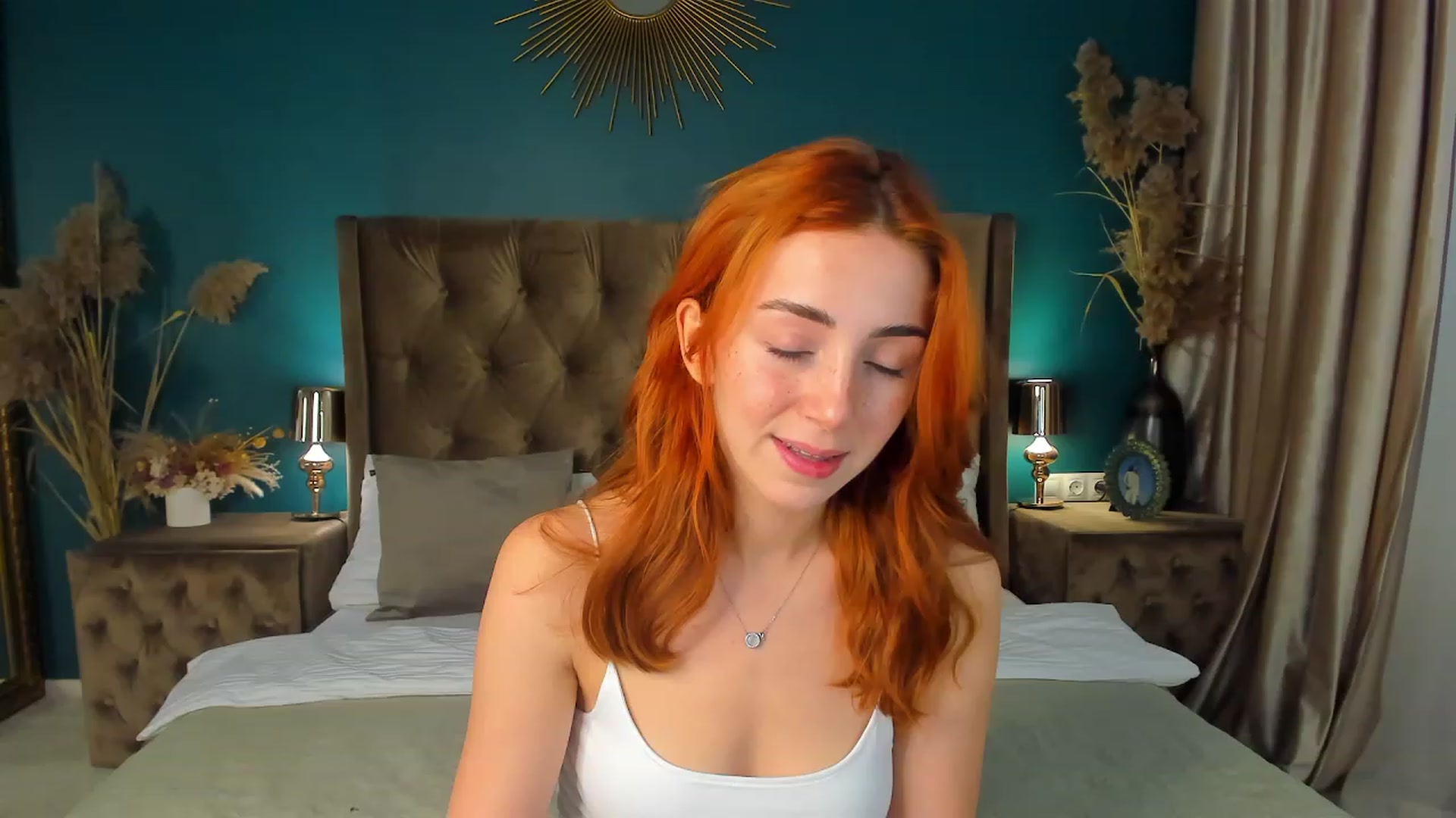 Gallery image thumbnail from ElsaYoung's myfreecams stream on, 09/09/2023, 13:24 image 19 of 20