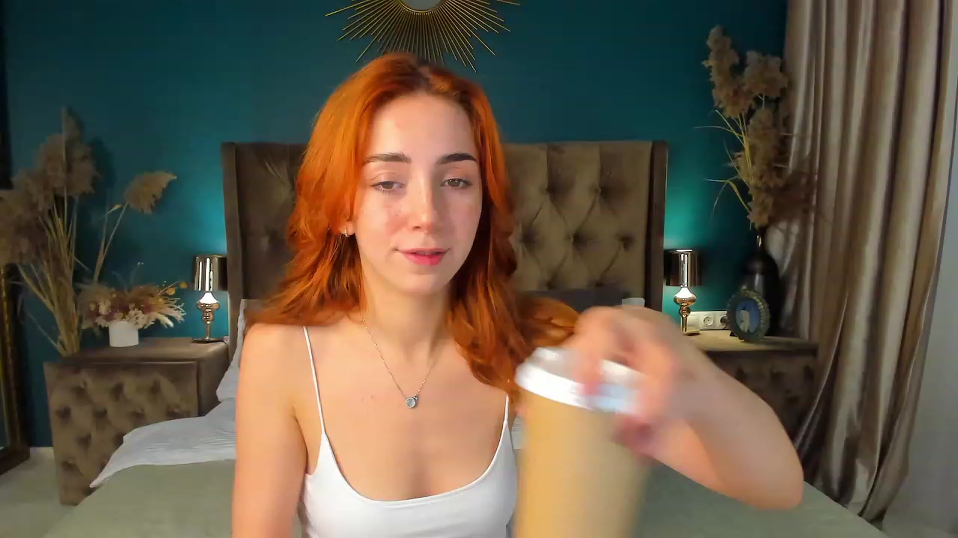 Gallery image thumbnail from ElsaYoung's myfreecams stream on, 09/09/2023, 13:24 image 10 of 20