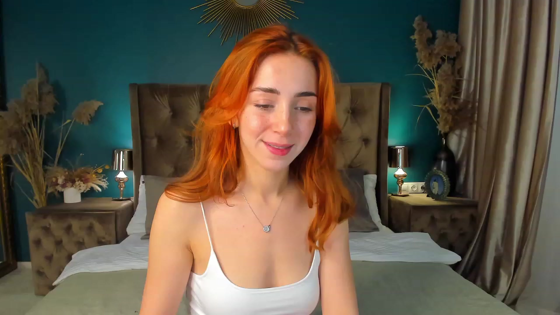 Gallery image thumbnail from ElsaYoung's myfreecams stream on, 09/09/2023, 13:24 image 7 of 20