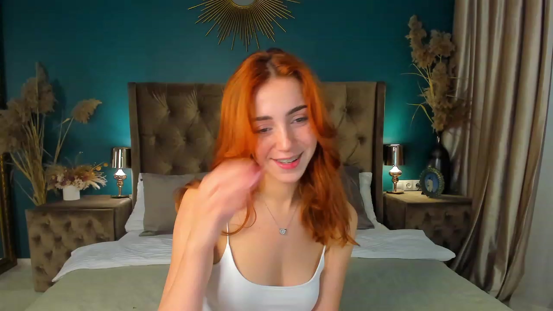 Gallery image thumbnail from ElsaYoung's myfreecams stream on, 09/09/2023, 13:24 image 12 of 20