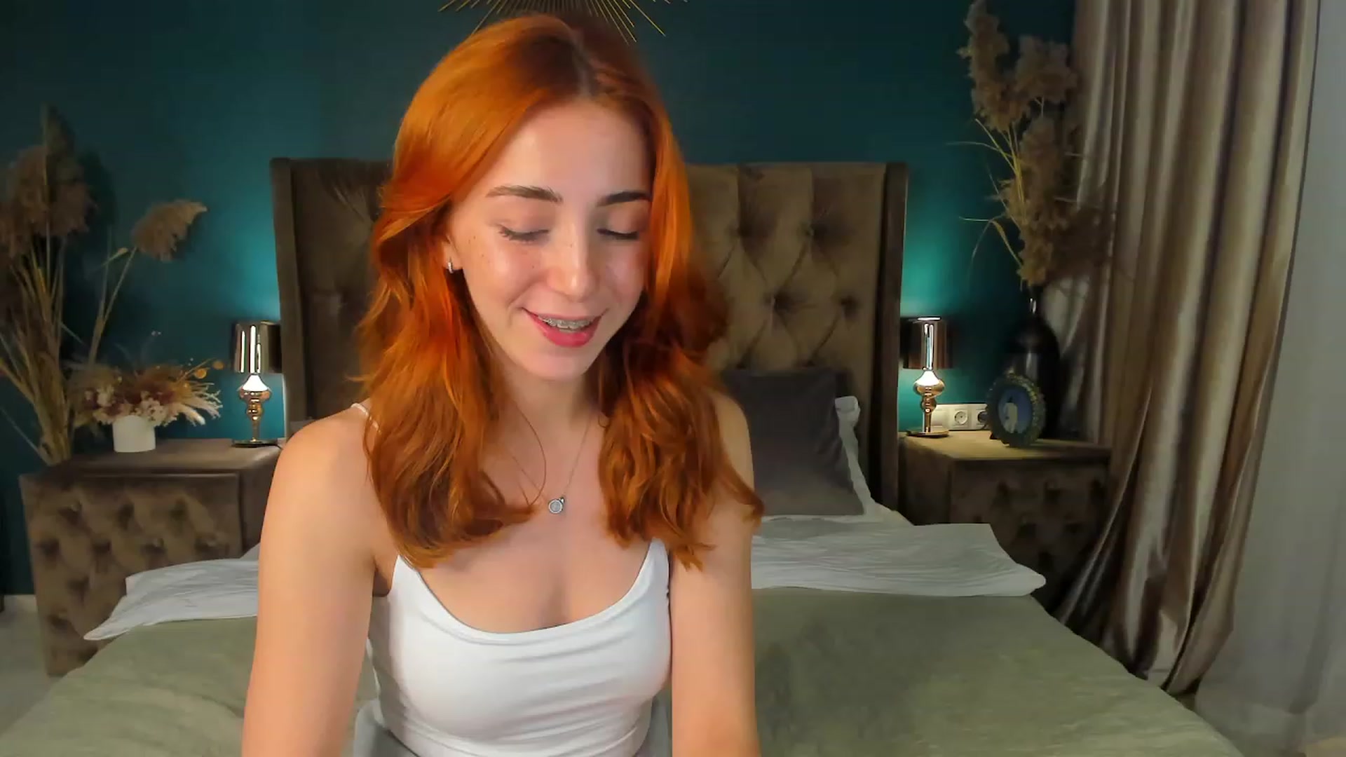 Gallery image thumbnail from ElsaYoung's myfreecams stream on, 09/09/2023, 15:44 image 16 of 20