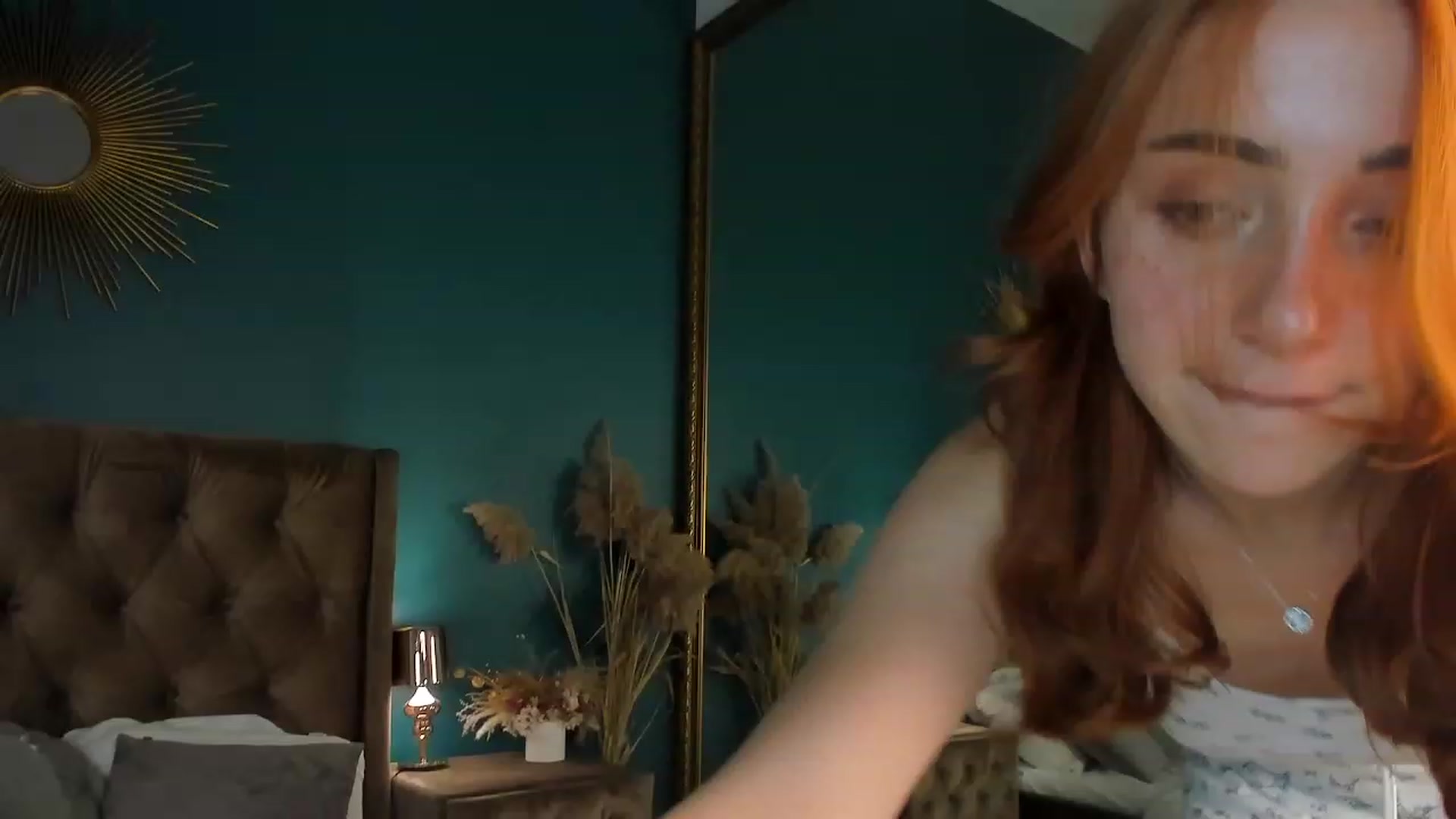 Gallery image thumbnail from ElsaYoung's myfreecams stream on, 09/11/2023, 08:47 image 8 of 20