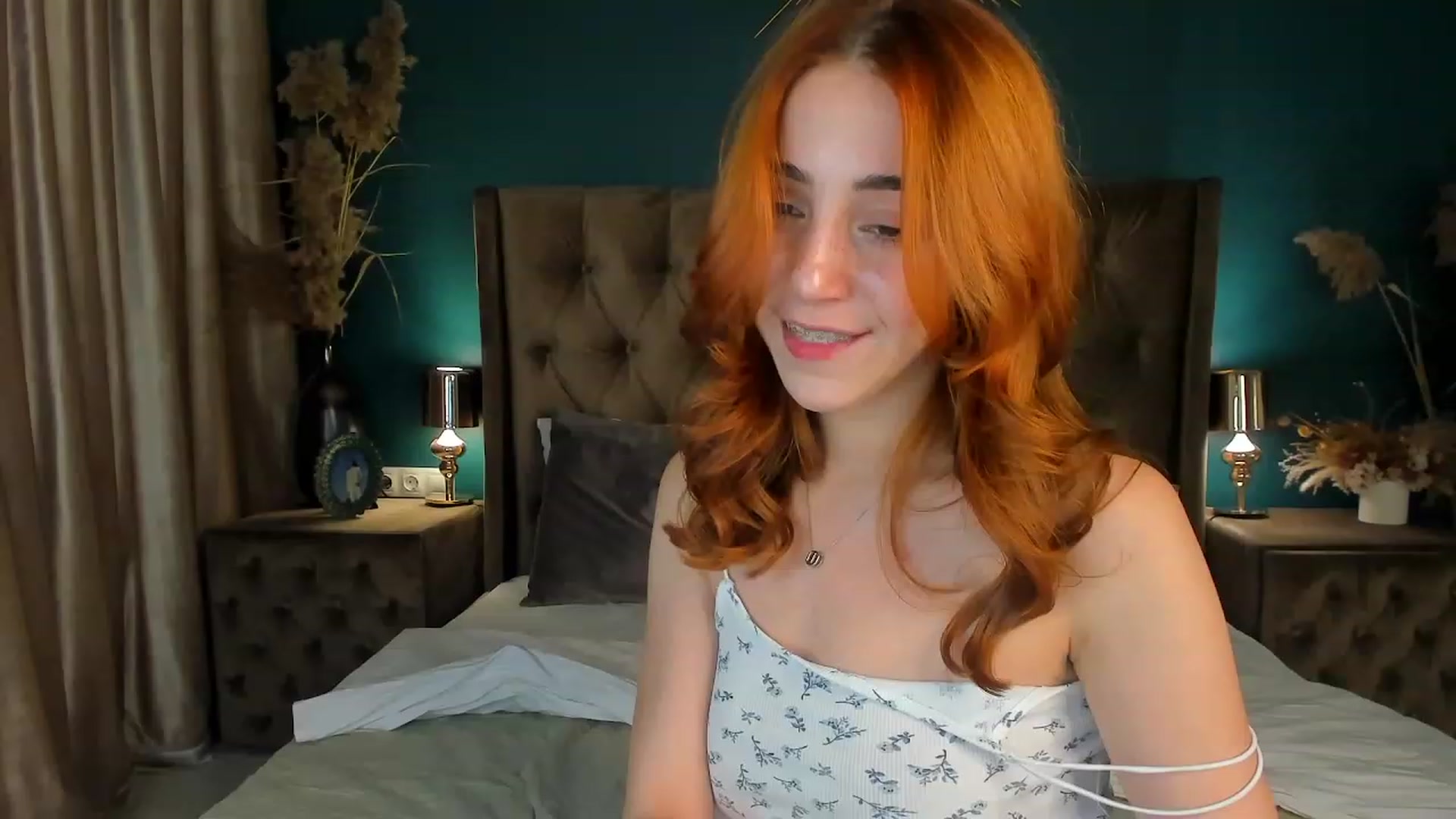 Gallery image thumbnail from ElsaYoung's myfreecams stream on, 09/11/2023, 08:47 image 17 of 20