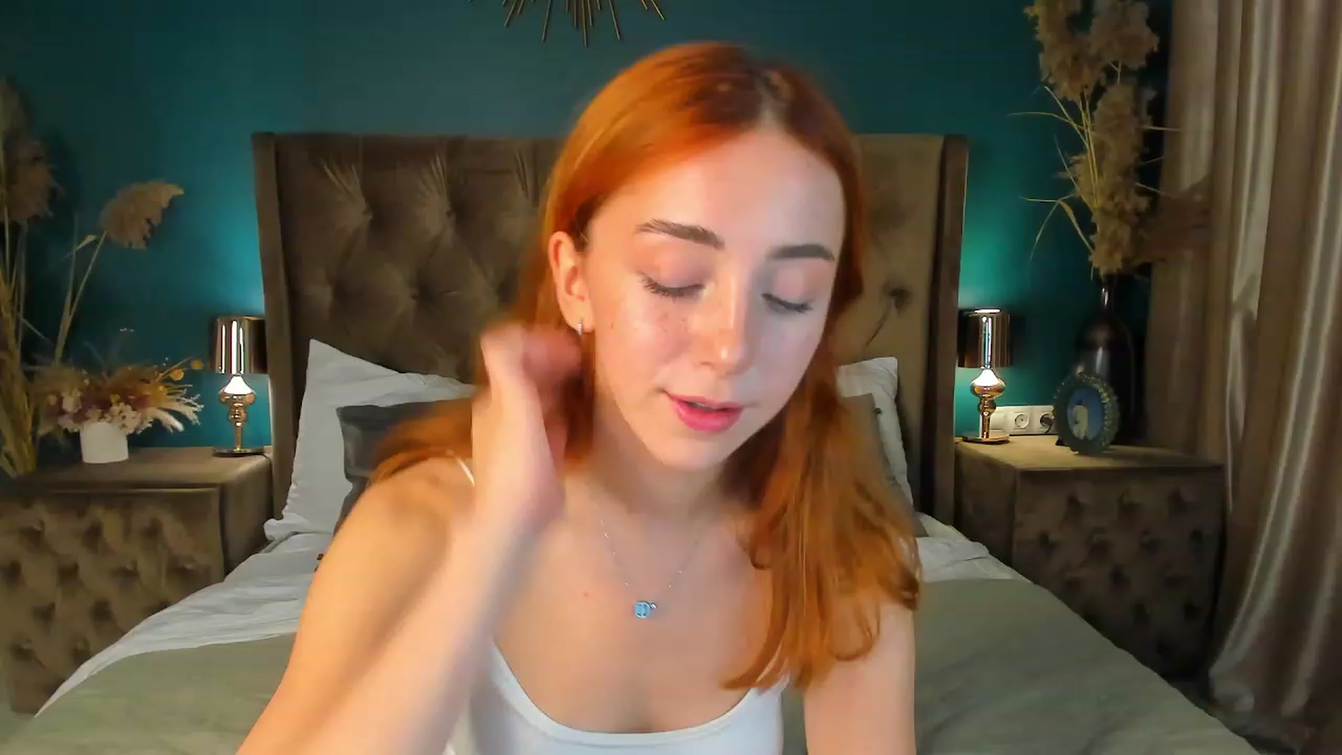 Gallery image thumbnail from ElsaYoung's myfreecams stream on, 09/12/2023, 14:11 image 10 of 20