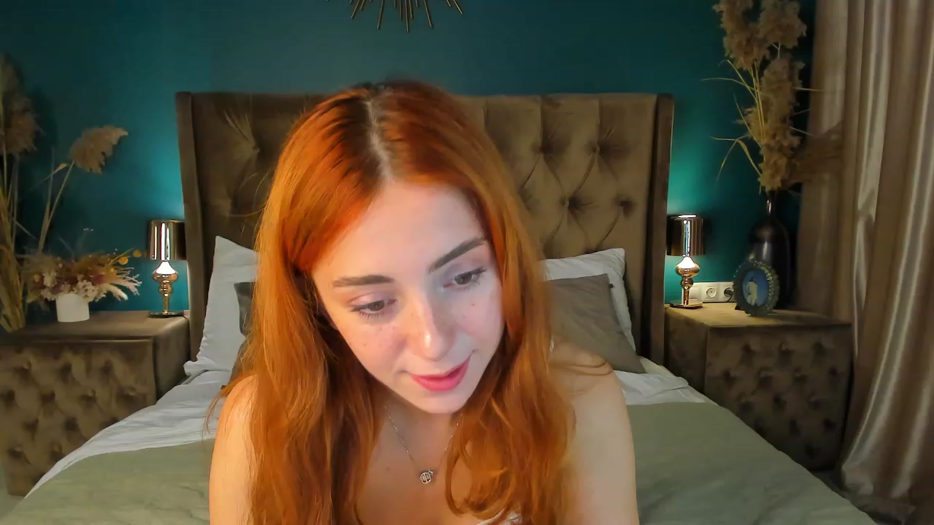 Gallery image thumbnail from ElsaYoung's myfreecams stream on, 09/12/2023, 14:11 image 18 of 20