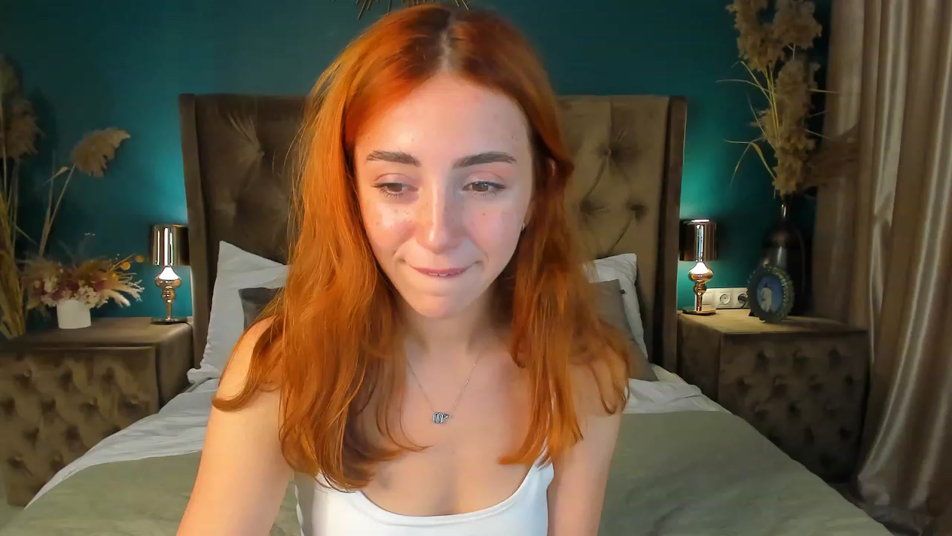 Gallery image thumbnail from ElsaYoung's myfreecams stream on, 09/12/2023, 14:11 image 9 of 20