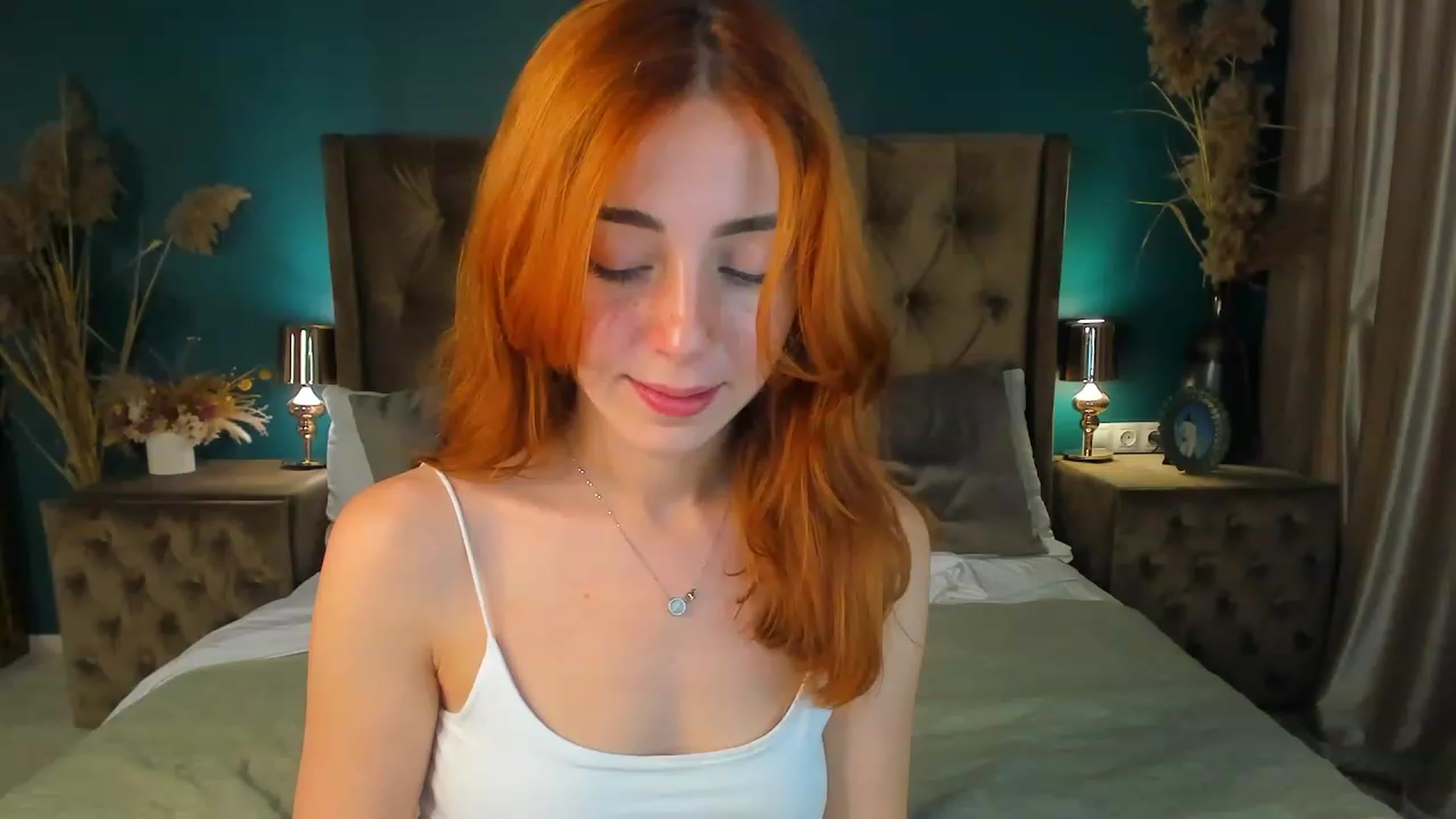 Gallery image thumbnail from ElsaYoung's myfreecams stream on, 09/12/2023, 15:06 image 15 of 20