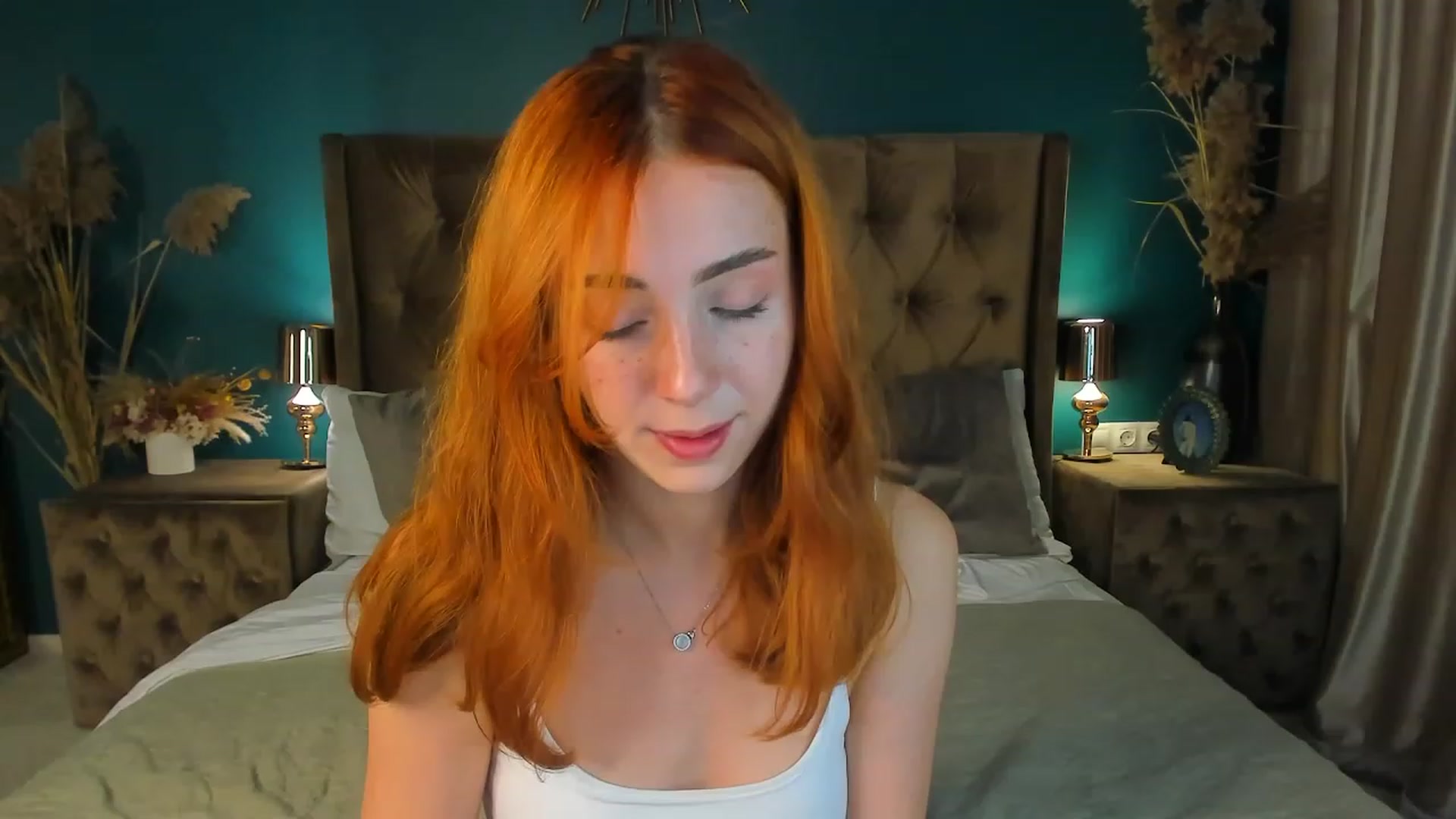 Gallery image thumbnail from ElsaYoung's myfreecams stream on, 09/12/2023, 15:06 image 20 of 20