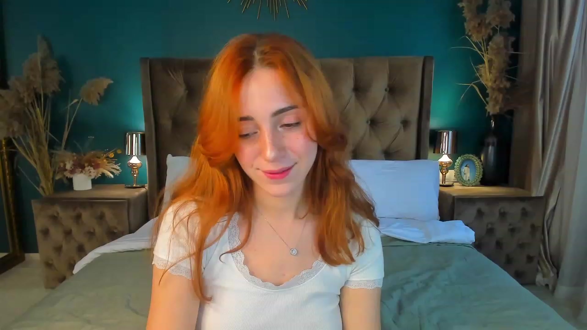 Gallery image thumbnail from ElsaYoung's myfreecams stream on, 09/14/2023, 13:07 image 5 of 20