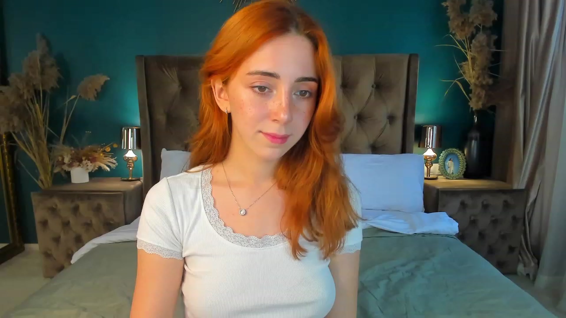 Gallery image thumbnail from ElsaYoung's myfreecams stream on, 09/14/2023, 13:07 image 19 of 20
