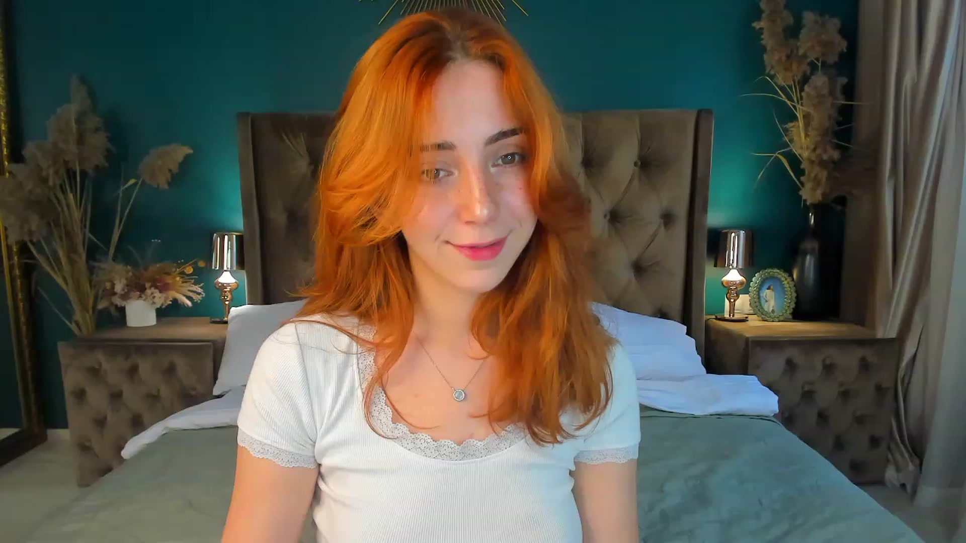 Gallery image thumbnail from ElsaYoung's myfreecams stream on, 09/14/2023, 13:59 image 9 of 20