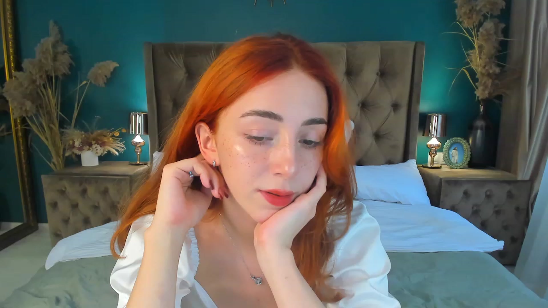 Gallery image thumbnail from ElsaYoung's myfreecams stream on, 09/16/2023, 06:32 image 10 of 20