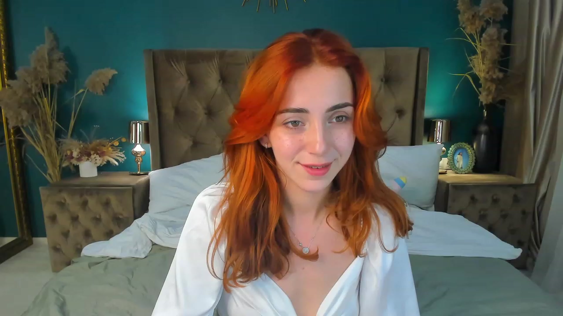 Gallery image thumbnail from ElsaYoung's myfreecams stream on, 09/16/2023, 11:16 image 8 of 20