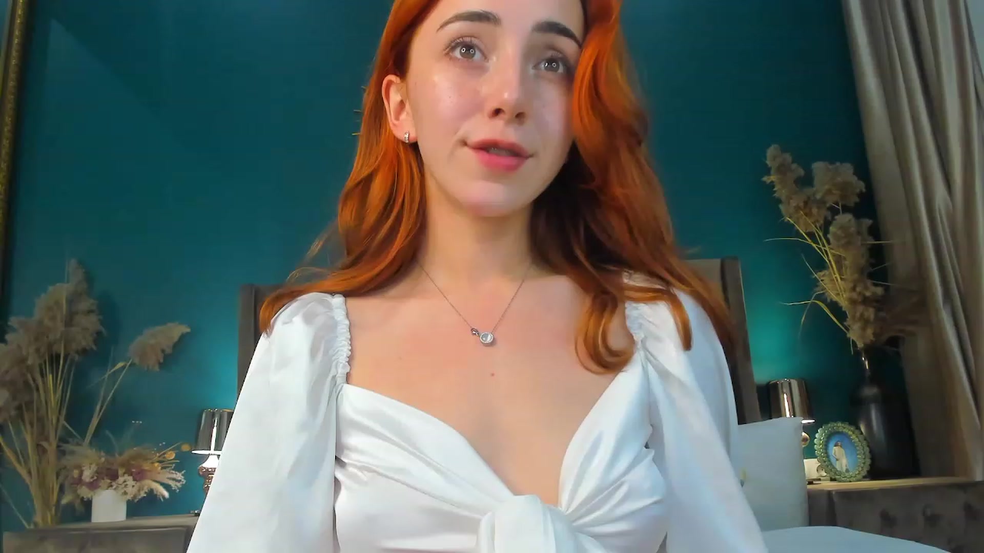 Gallery image thumbnail from ElsaYoung's myfreecams stream on, 09/16/2023, 11:16 image 12 of 20
