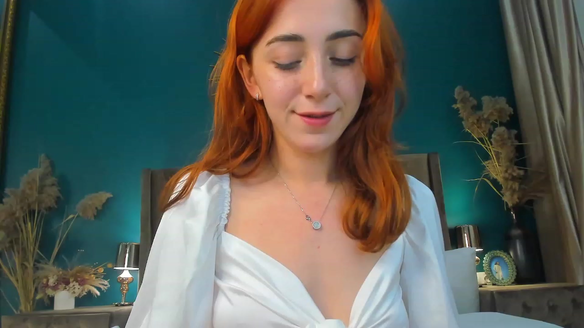 Gallery image thumbnail from ElsaYoung's myfreecams stream on, 09/16/2023, 11:16 image 14 of 20