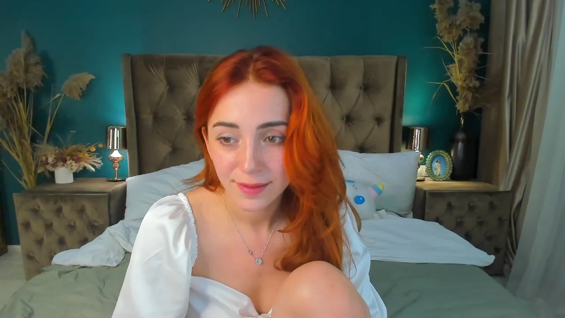 Gallery image thumbnail from ElsaYoung's myfreecams stream on, 09/16/2023, 11:16 image 18 of 20
