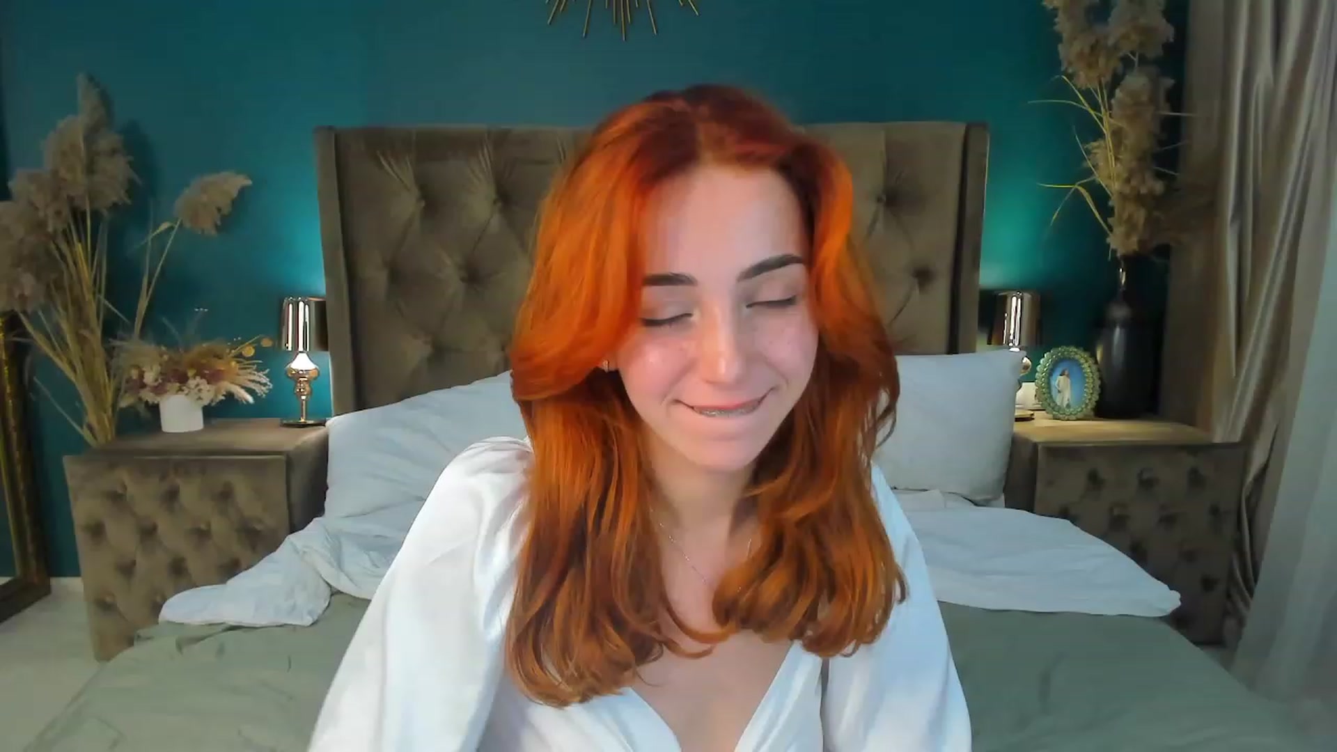 Gallery image thumbnail from ElsaYoung's myfreecams stream on, 09/16/2023, 11:44 image 2 of 20