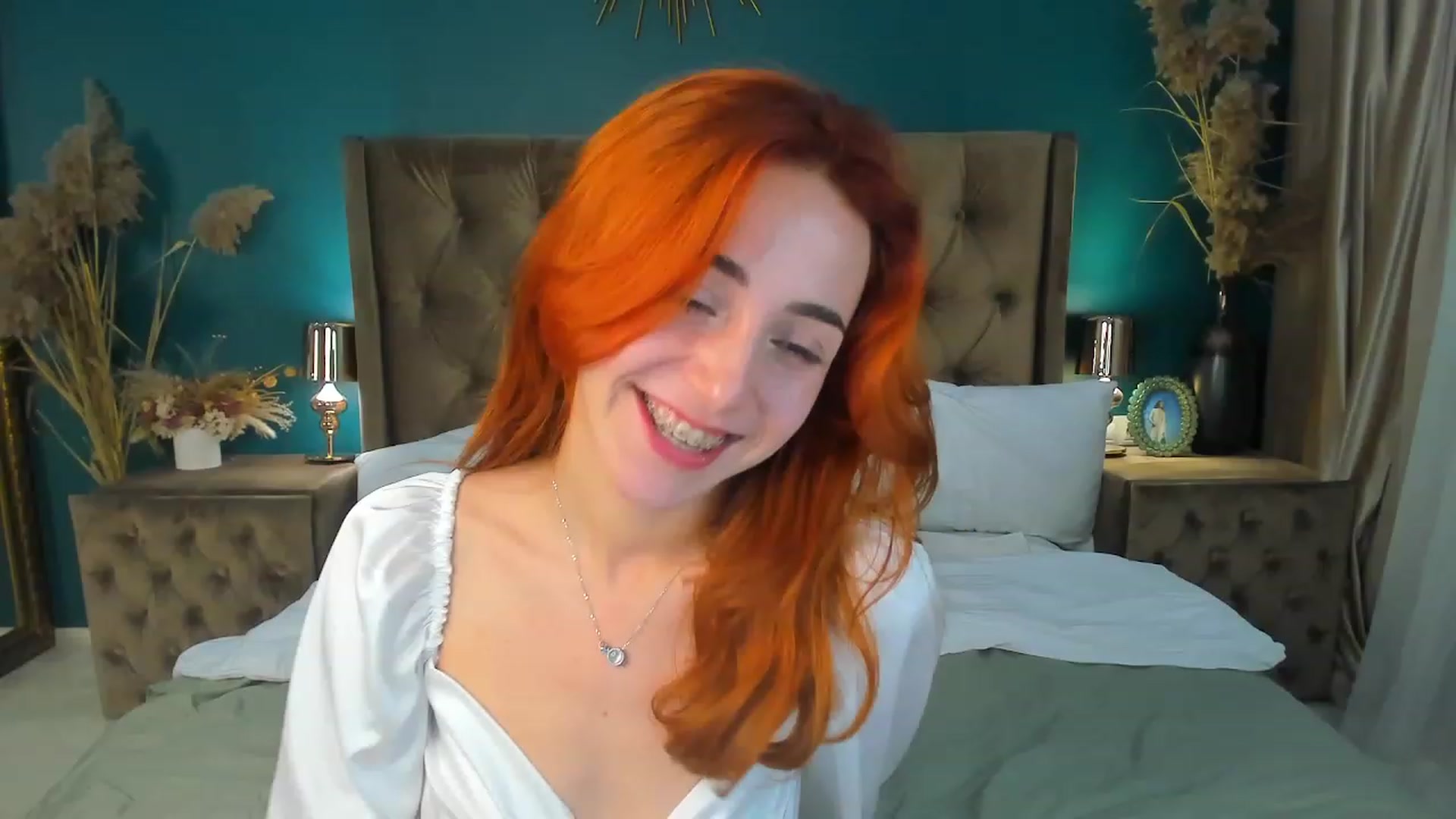 Gallery image thumbnail from ElsaYoung's myfreecams stream on, 09/16/2023, 11:44 image 7 of 20