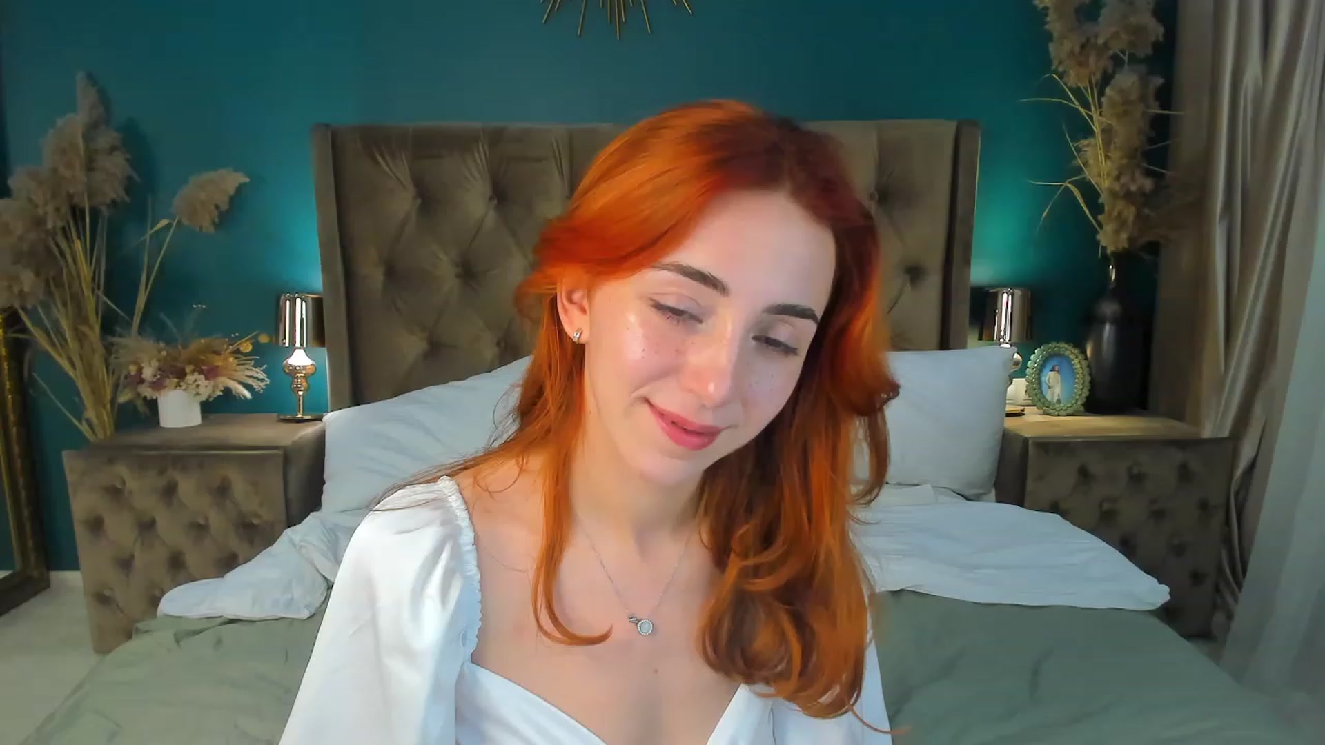 Gallery image thumbnail from ElsaYoung's myfreecams stream on, 09/16/2023, 11:44 image 12 of 20