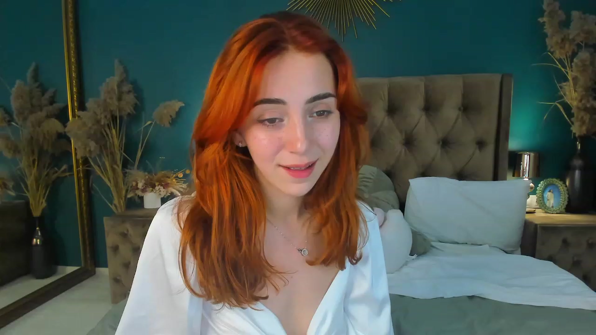 Gallery image thumbnail from ElsaYoung's myfreecams stream on, 09/16/2023, 11:44 image 17 of 20