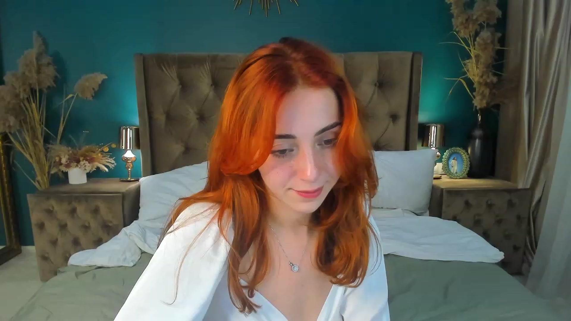 Gallery image thumbnail from ElsaYoung's myfreecams stream on, 09/16/2023, 11:44 image 11 of 20