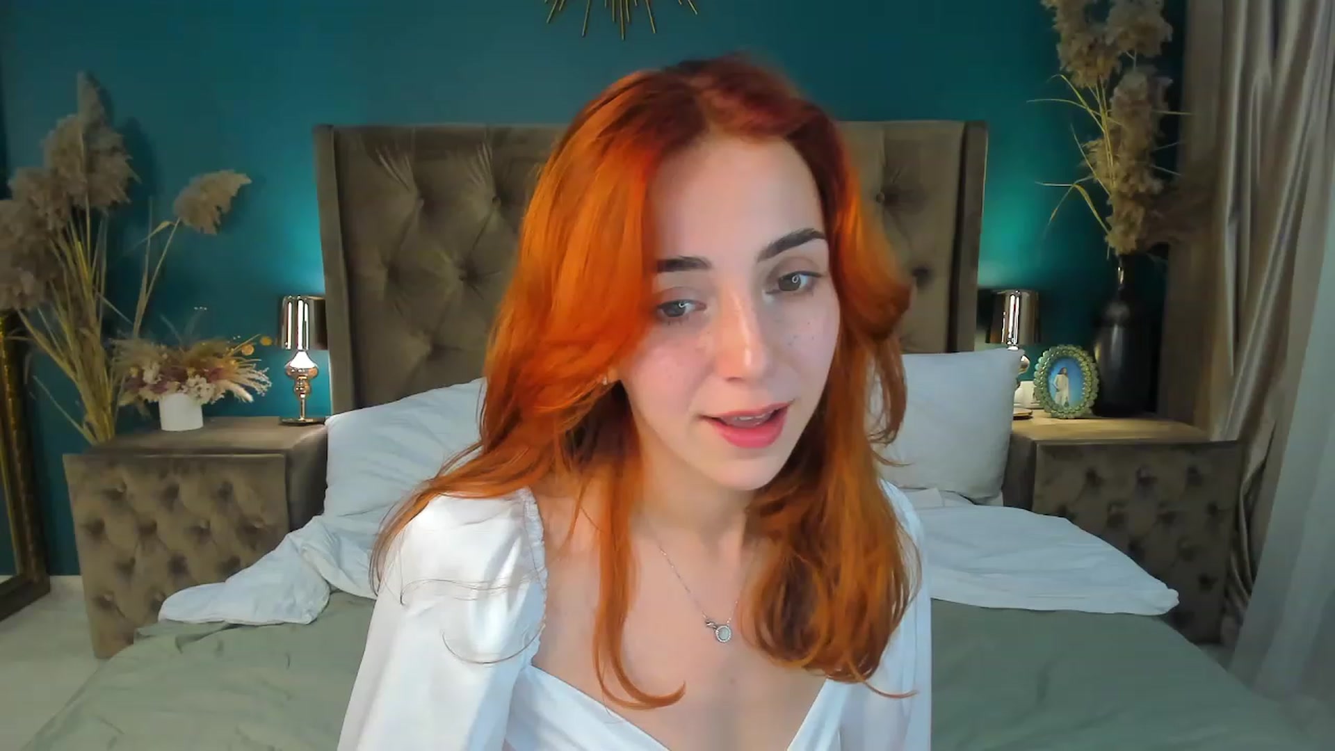 Gallery image thumbnail from ElsaYoung's myfreecams stream on, 09/16/2023, 11:44 image 13 of 20