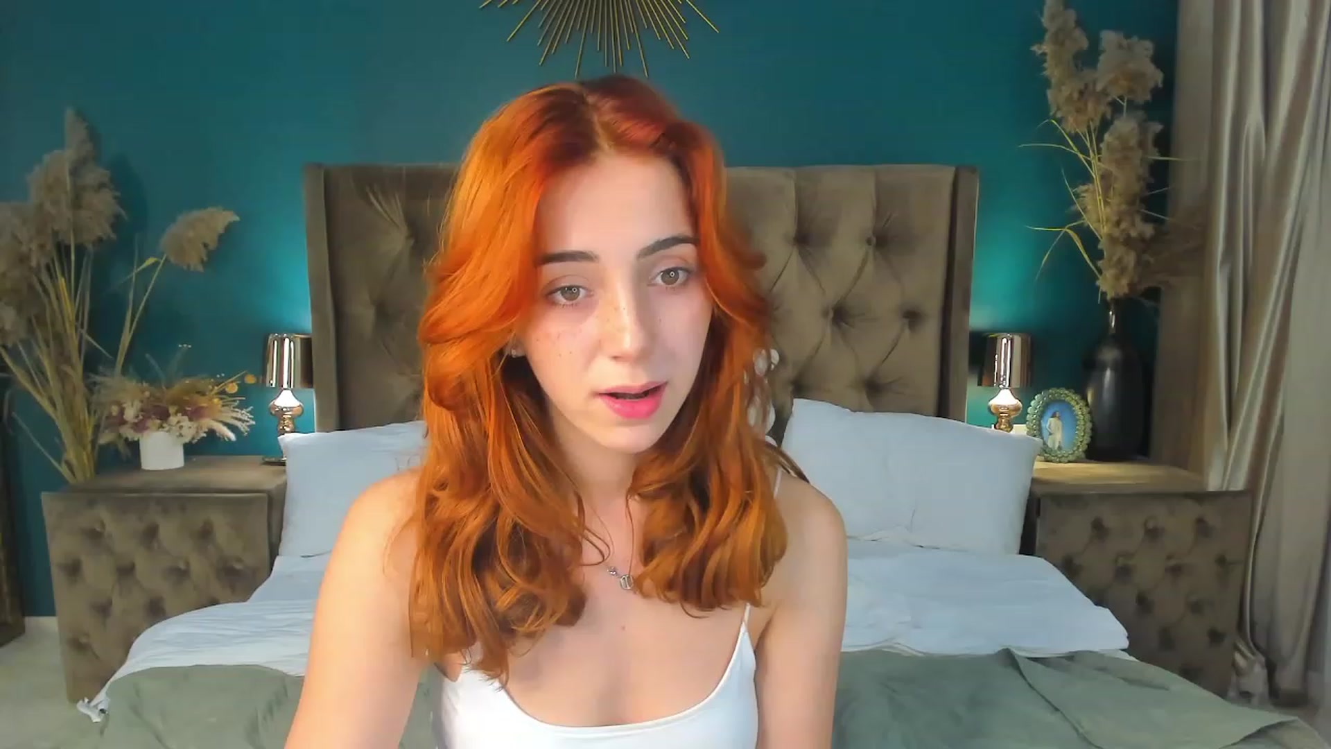 Gallery image thumbnail from ElsaYoung's myfreecams stream on, 09/17/2023, 13:37 image 1 of 20