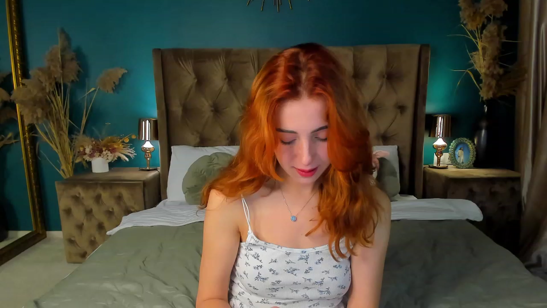 Gallery image thumbnail from ElsaYoung's myfreecams stream on, 09/20/2023, 05:53 image 4 of 20